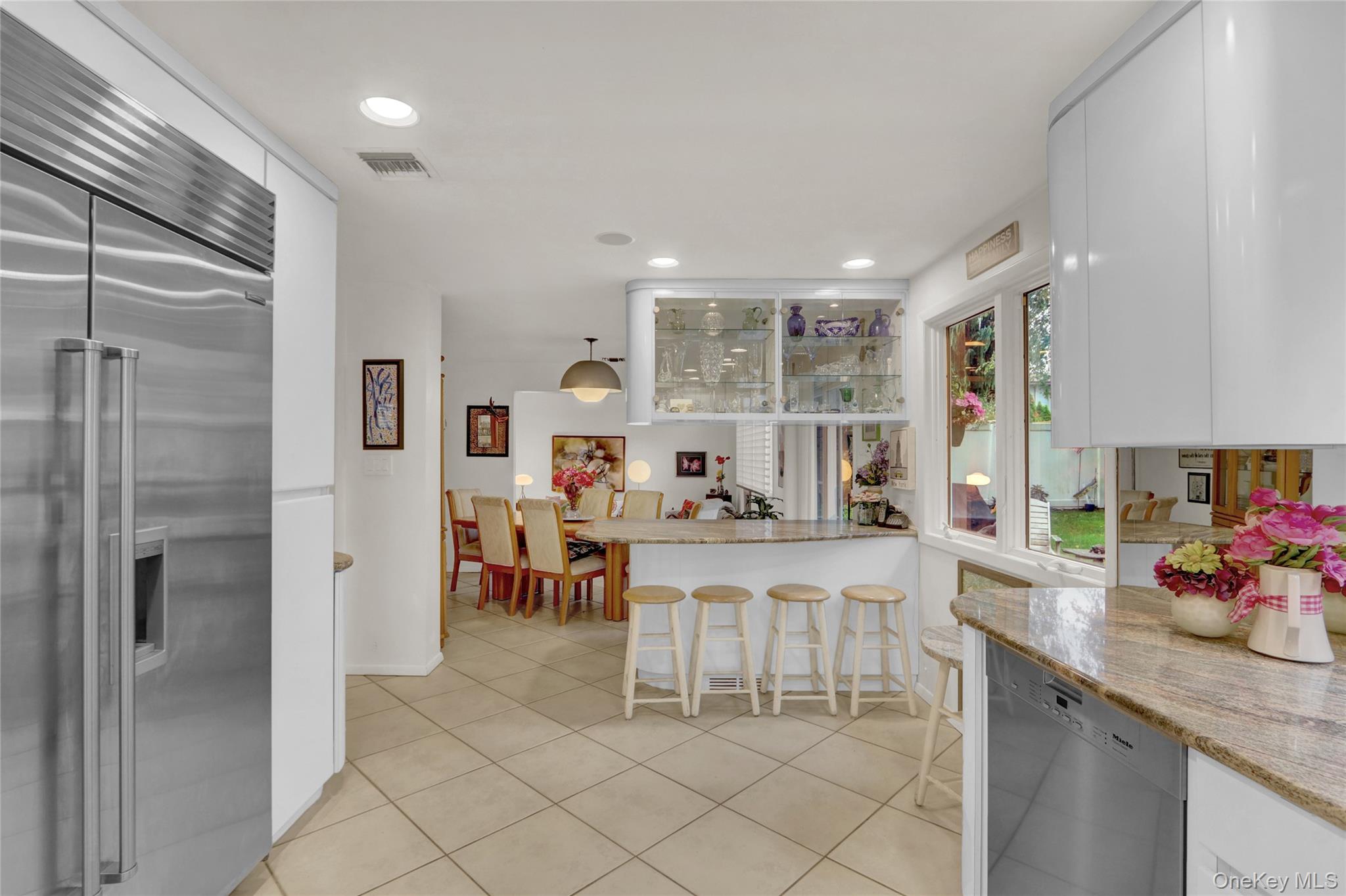 #9 photo, 1952 Julian Lane, Merrick , NY 11566