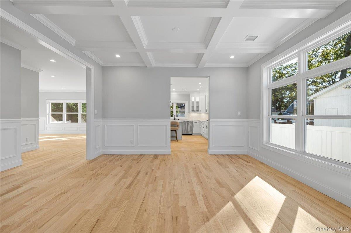 #4 photo, 2282 Sycamore Place, Merrick , NY 11566