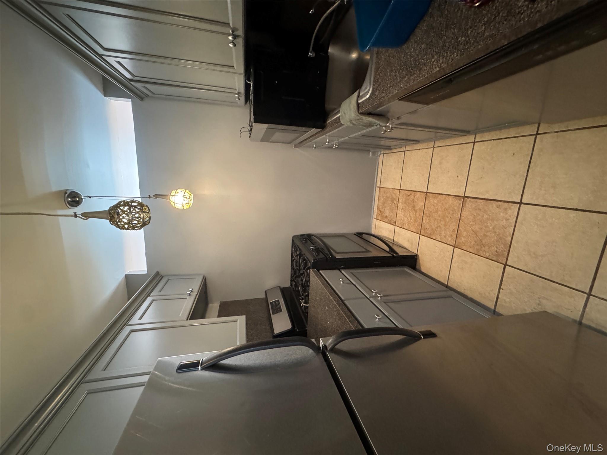 #6 photo, 20 Wendell Street, Hempstead , NY 11550