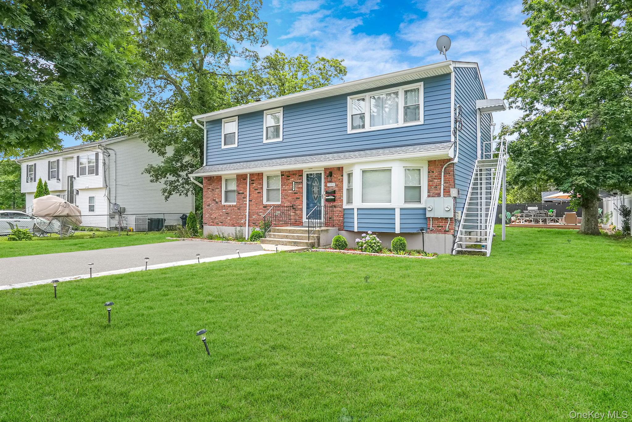 #1 photo, 140 N 21st Street, Wyandanch , NY 11798