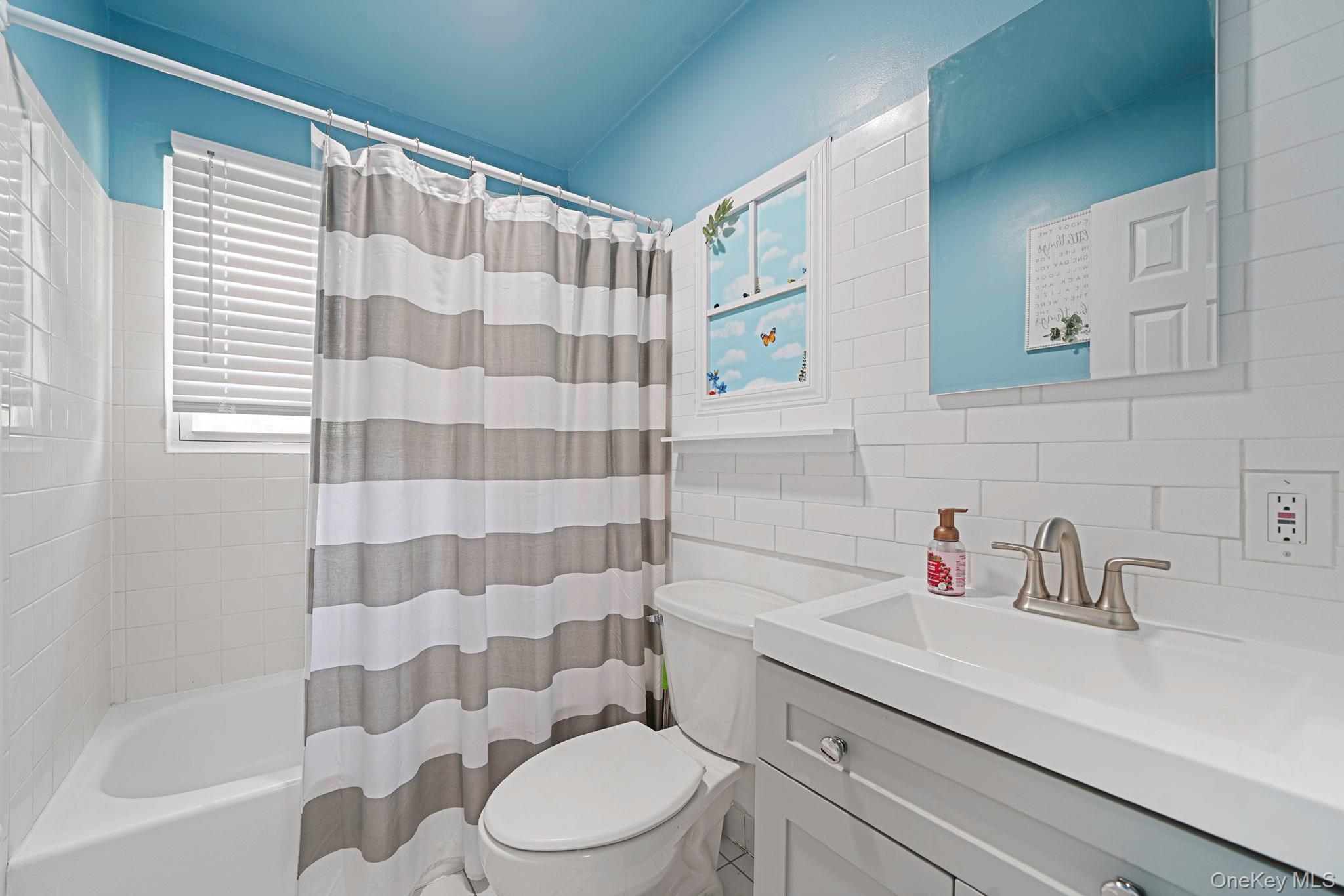 #9 photo, 140 N 21st Street, Wyandanch , NY 11798