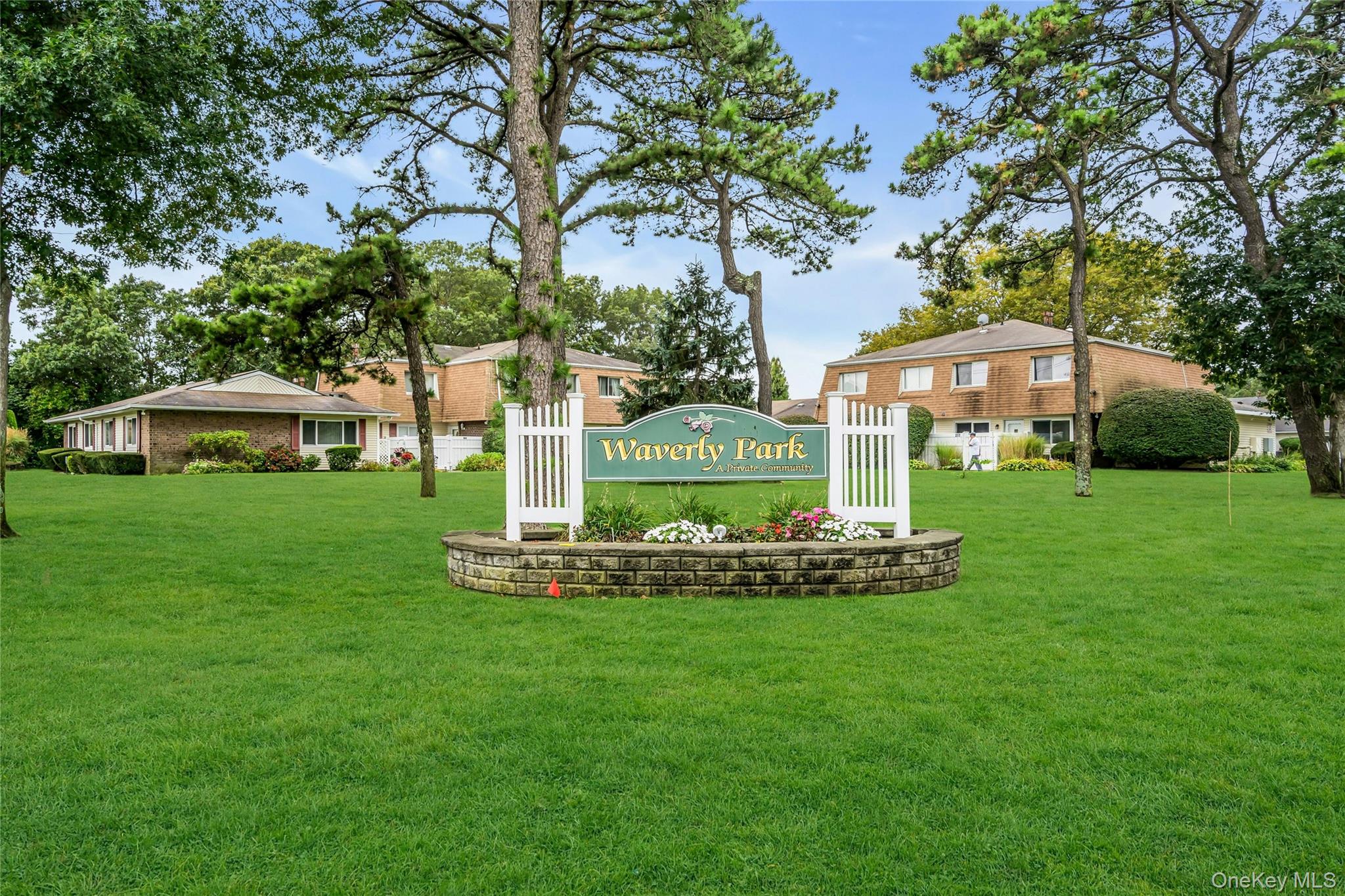 #1 photo, 283 Storm Drive, Holtsville , NY 11742