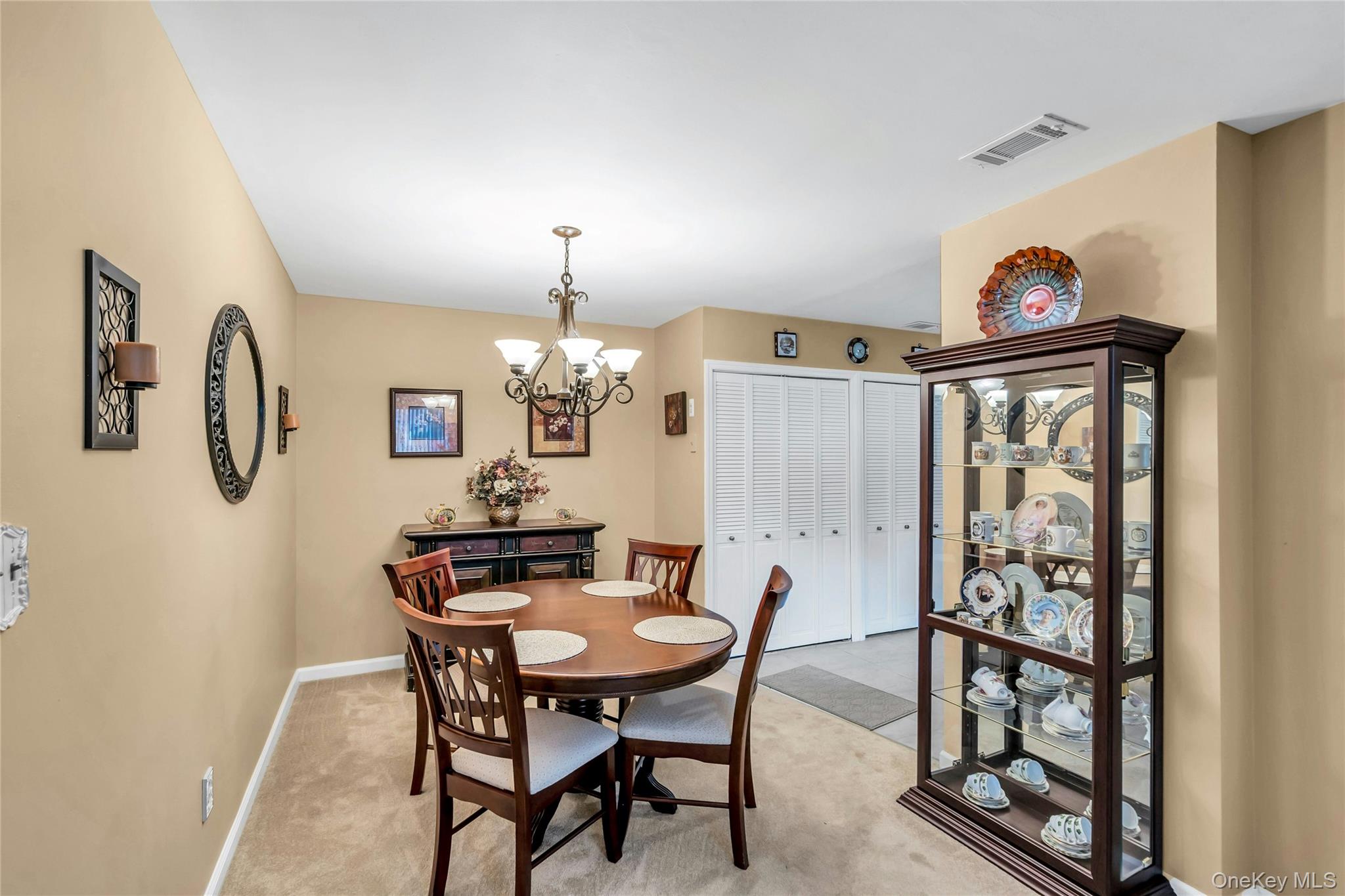 #10 photo, 283 Storm Drive, Holtsville , NY 11742