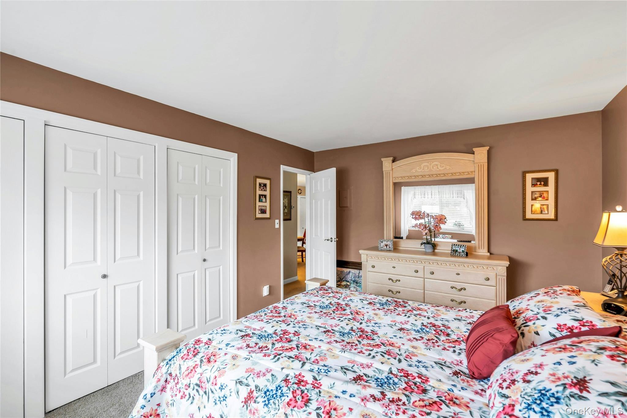 #12 photo, 283 Storm Drive, Holtsville , NY 11742