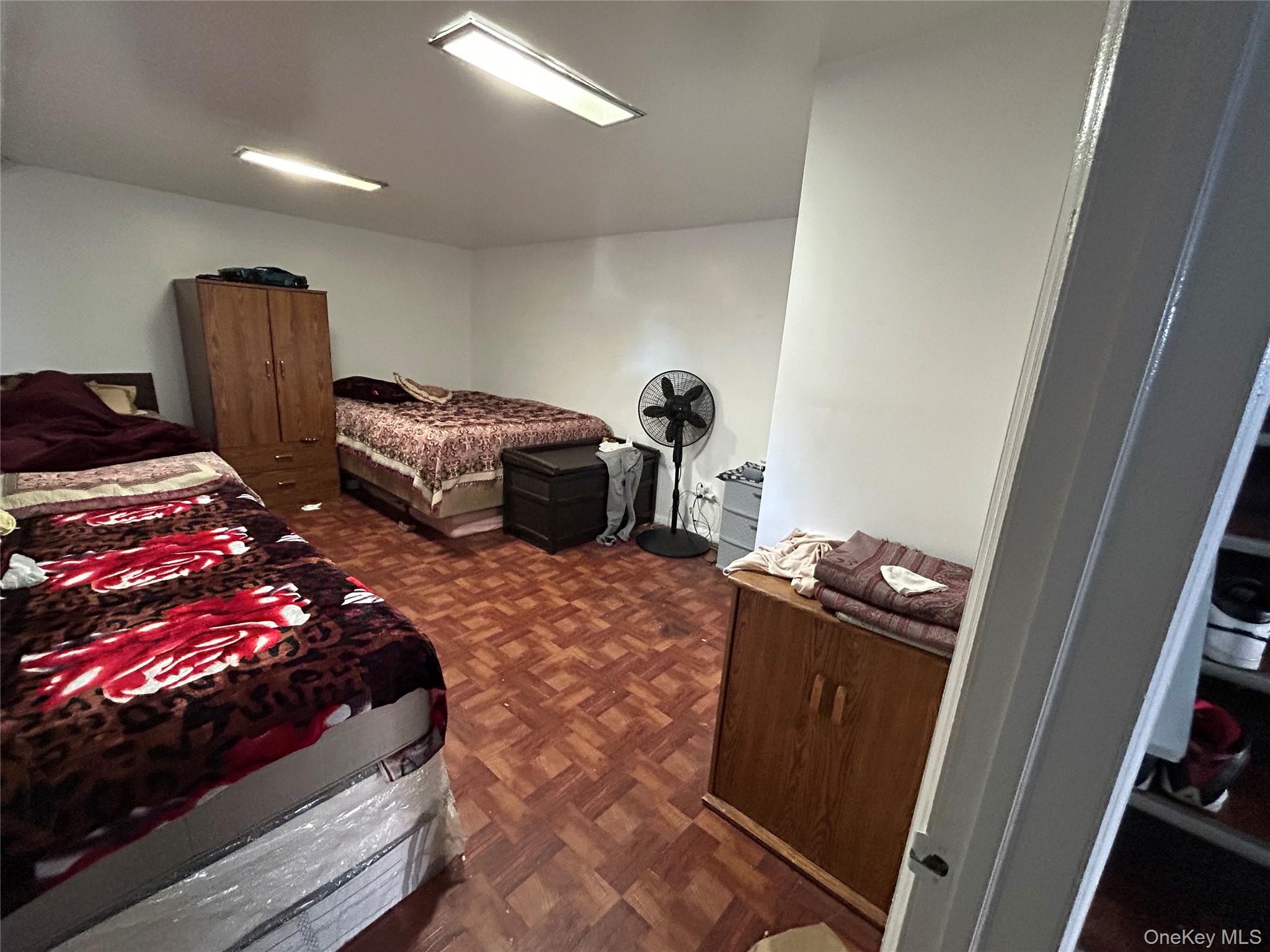 #14 photo, 85 W Fairview Avenue, Valley Stream , NY 11580