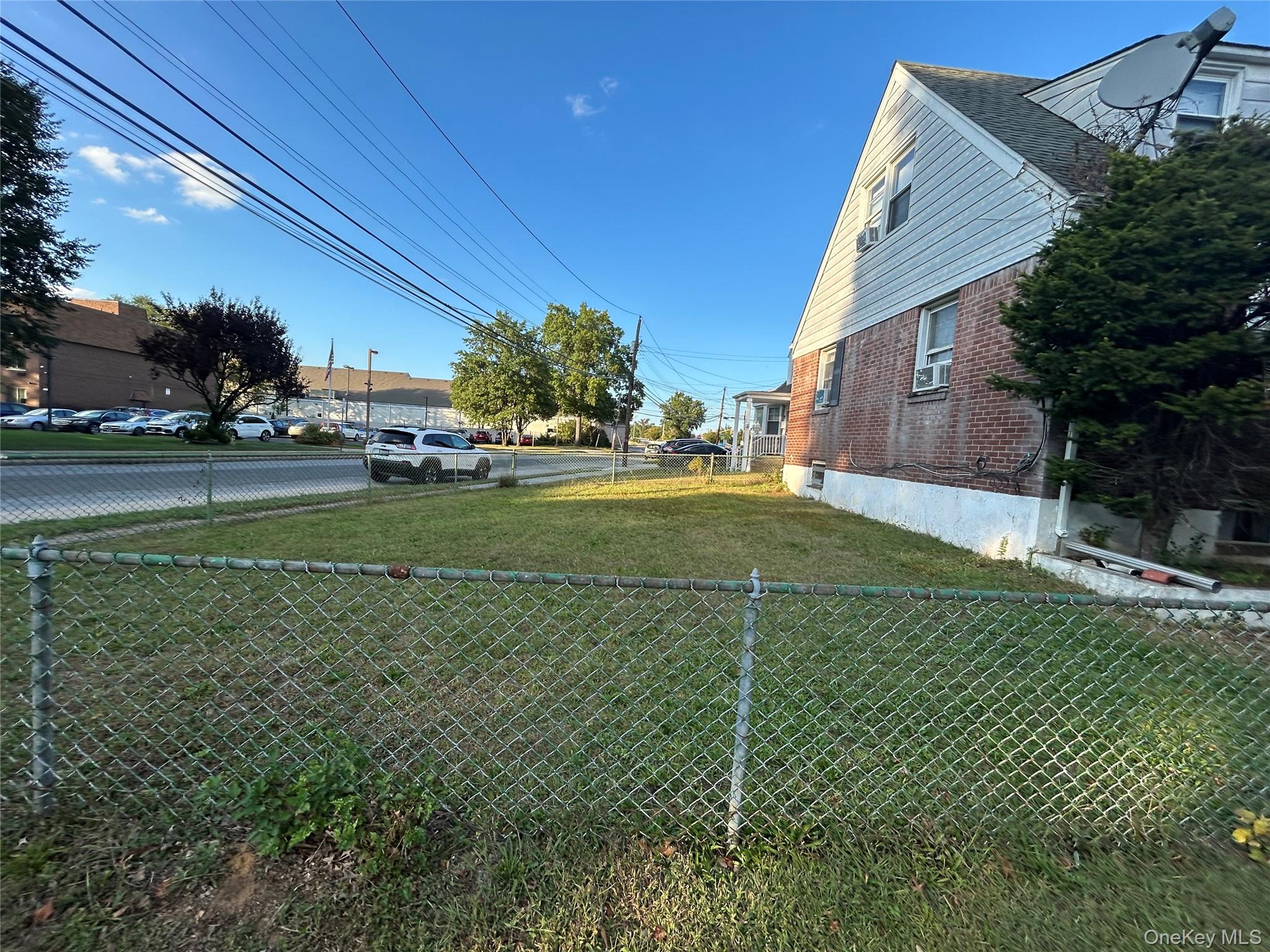 #5 photo, 85 W Fairview Avenue, Valley Stream , NY 11580