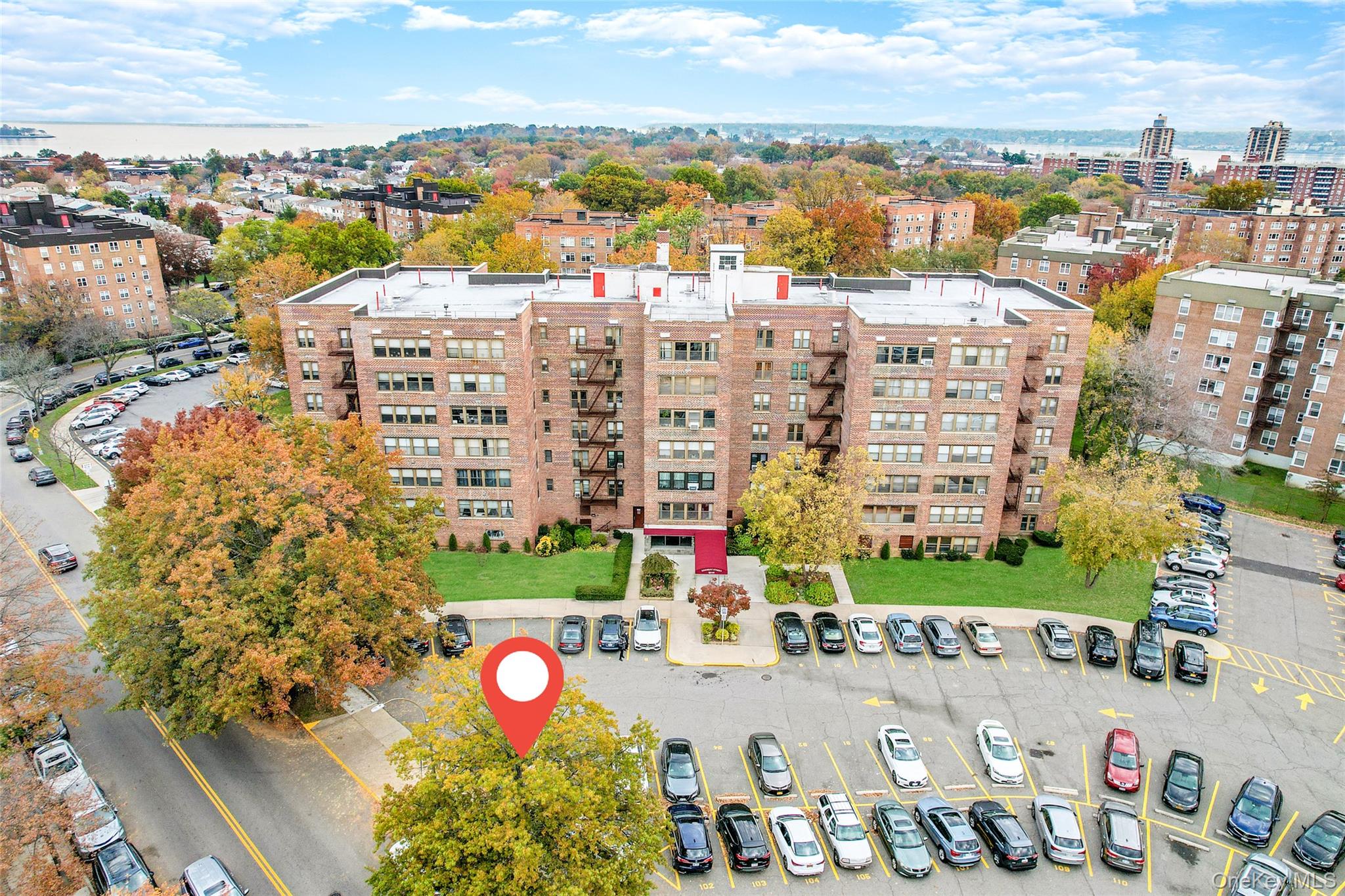 #1 photo, 18-35 Corporal Kennedy Street, クイーンズ区 Bayside , NY 11360