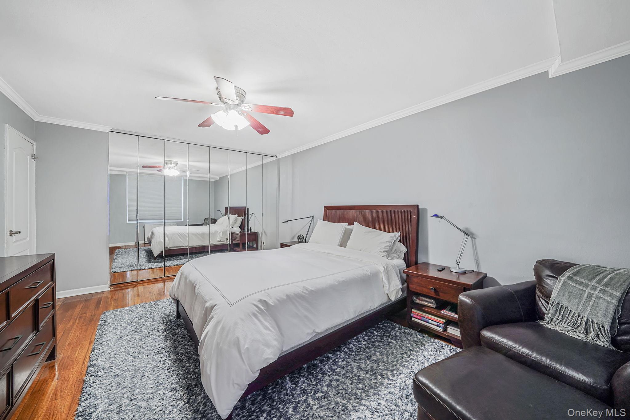 #11 photo, 18-35 Corporal Kennedy Street, クイーンズ区 Bayside , NY 11360