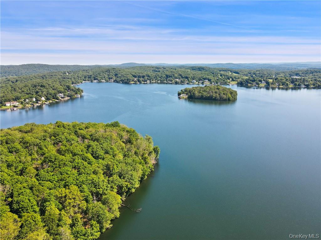 #10 photo, 870 S Lake Boulevard, Mahopac , NY 10541