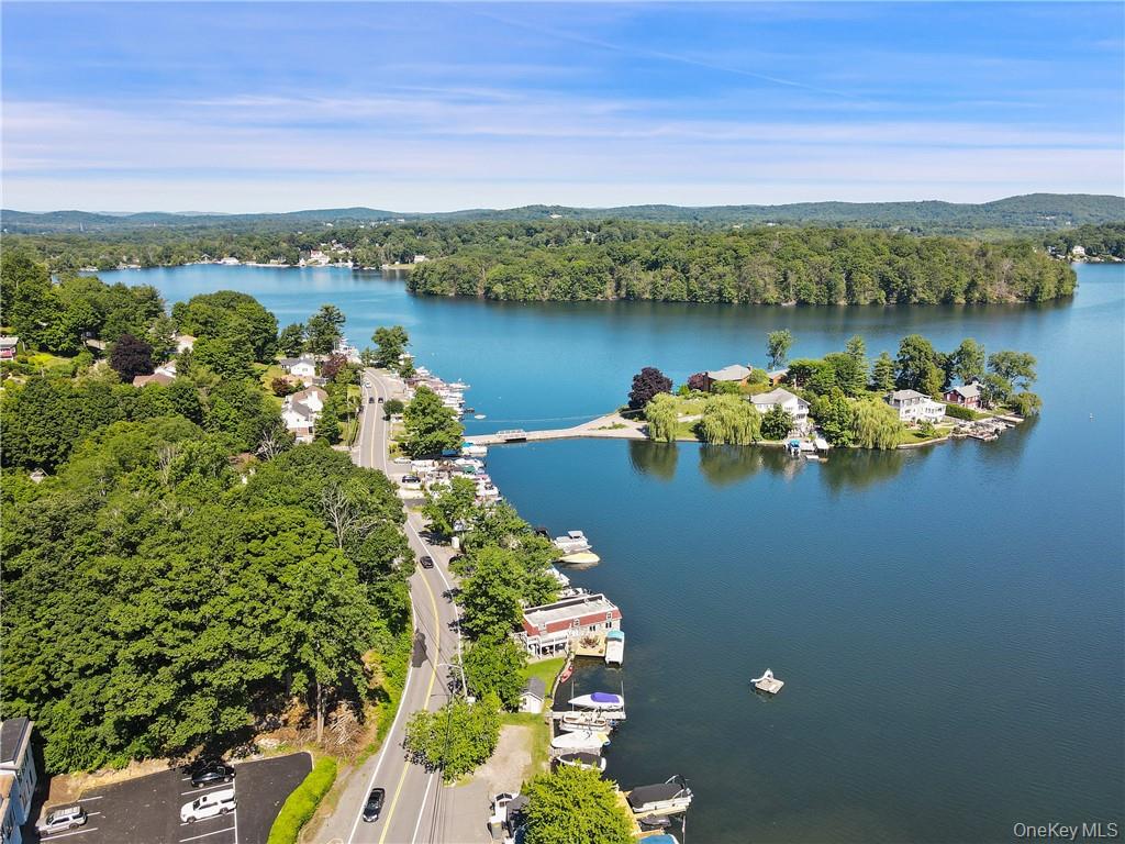 #4 photo, 870 S Lake Boulevard, Mahopac , NY 10541