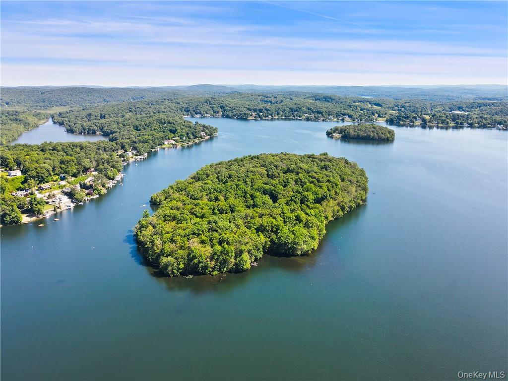 #9 photo, 870 S Lake Boulevard, Mahopac , NY 10541
