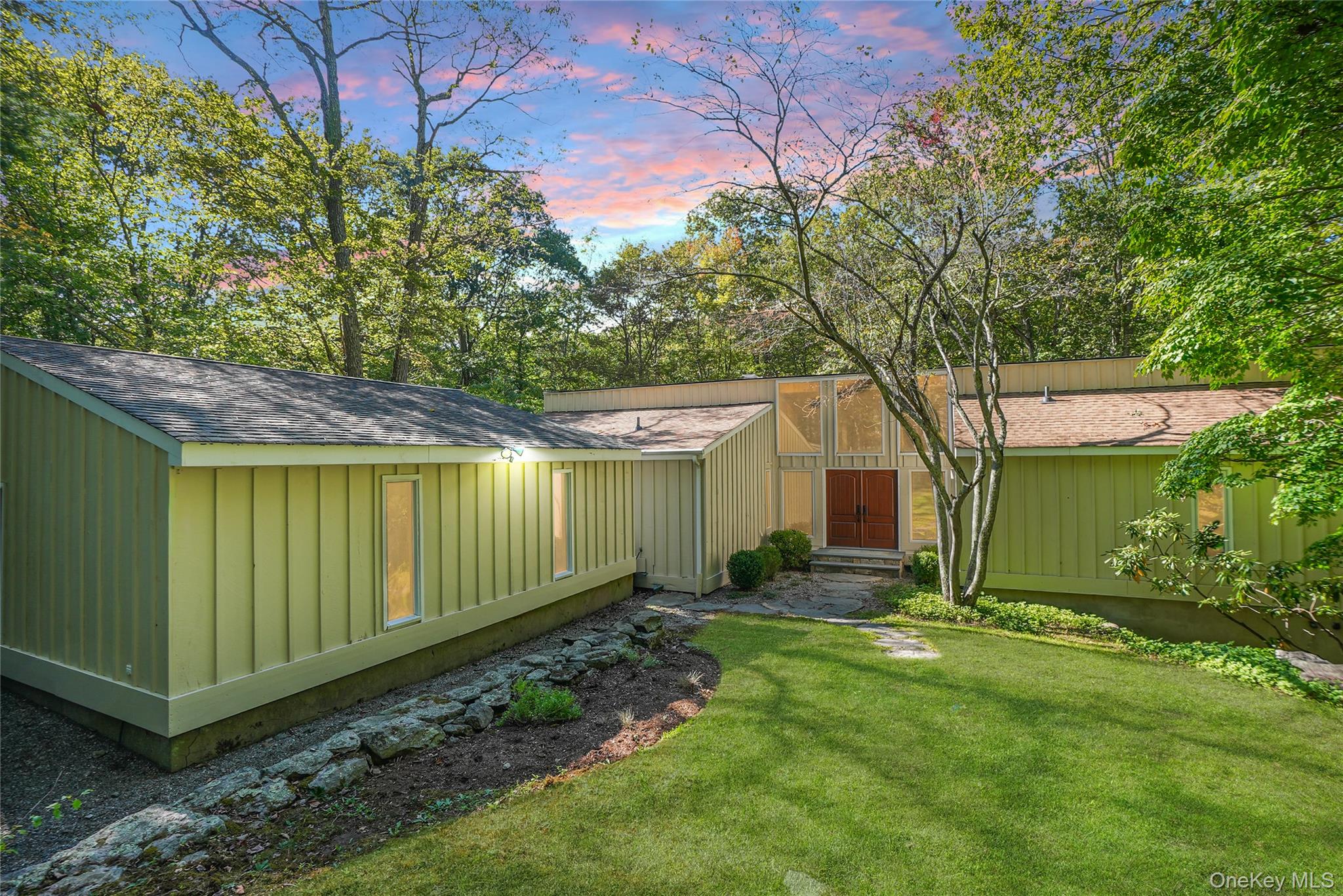 #1 photo, 22 Peters Lane, Pound Ridge , NY 10576