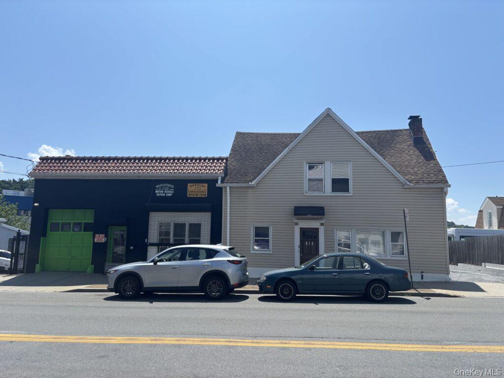 #1 photo, 920 Nepperhan Avenue, Yonkers , NY 10703