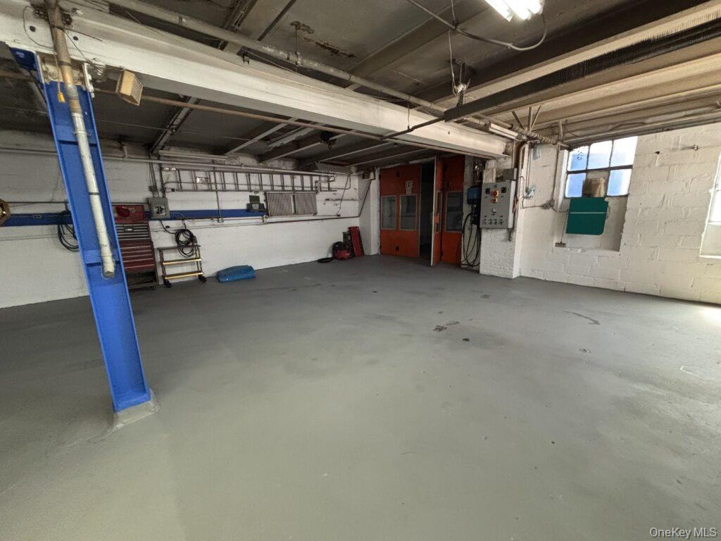 #7 photo, 920 Nepperhan Avenue, Yonkers , NY 10703