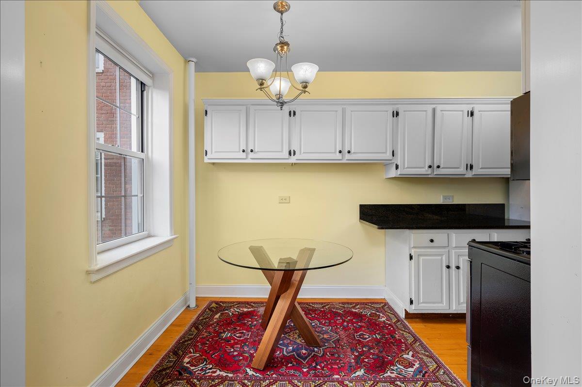 #10 photo, 1815 Palmer Avenue, Larchmont , NY 10538