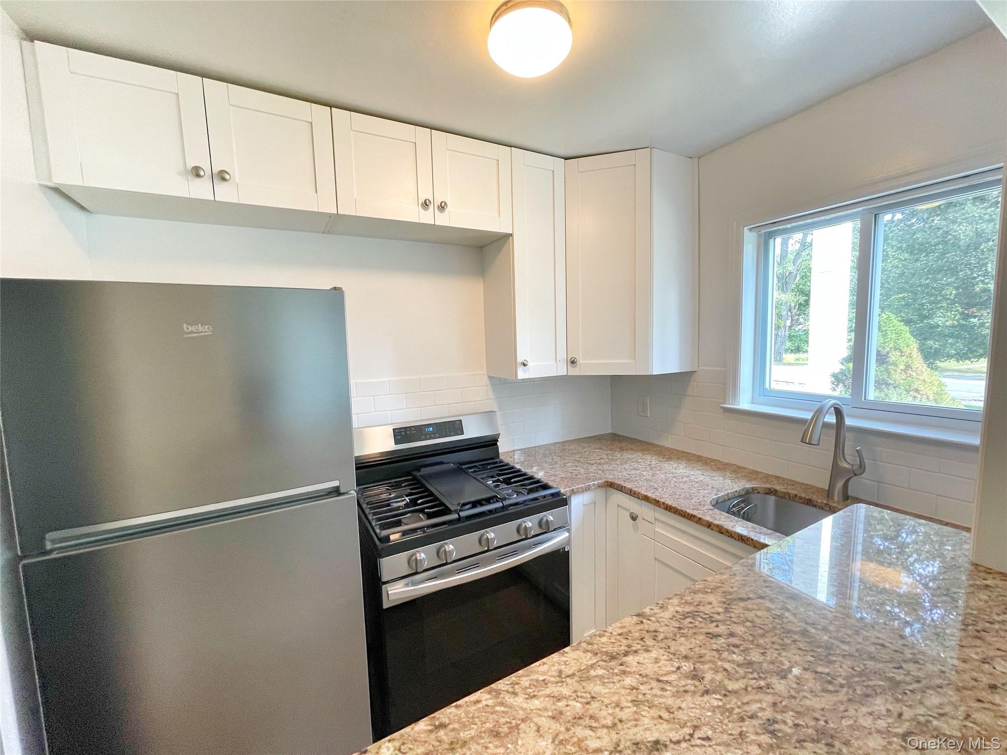 #4 photo, 92 Osborne Hill Road, Wappingers Falls , NY 12590