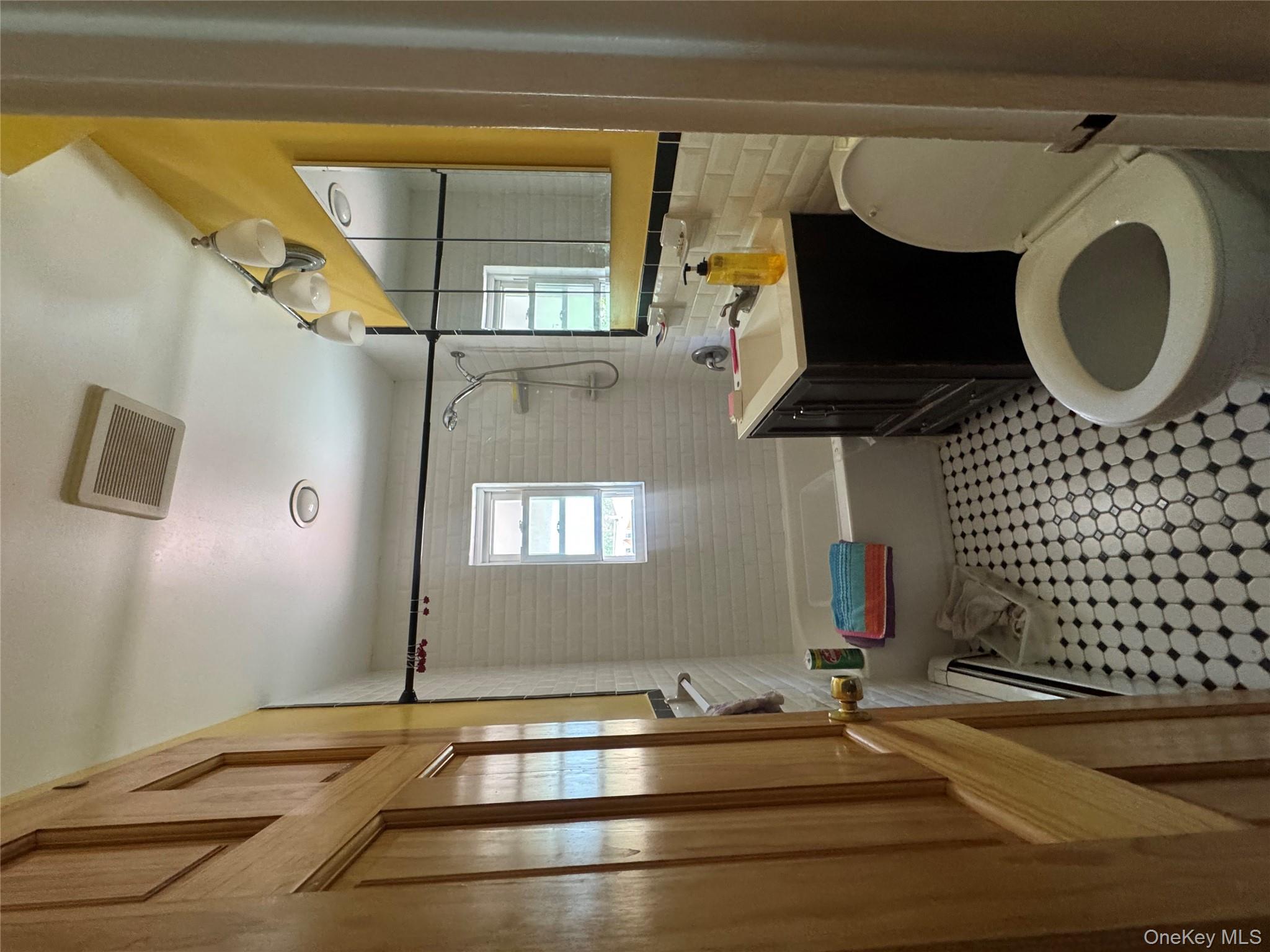 #16 photo, 1017 E 229 Street, Bronx,, Bronx , NY 10466