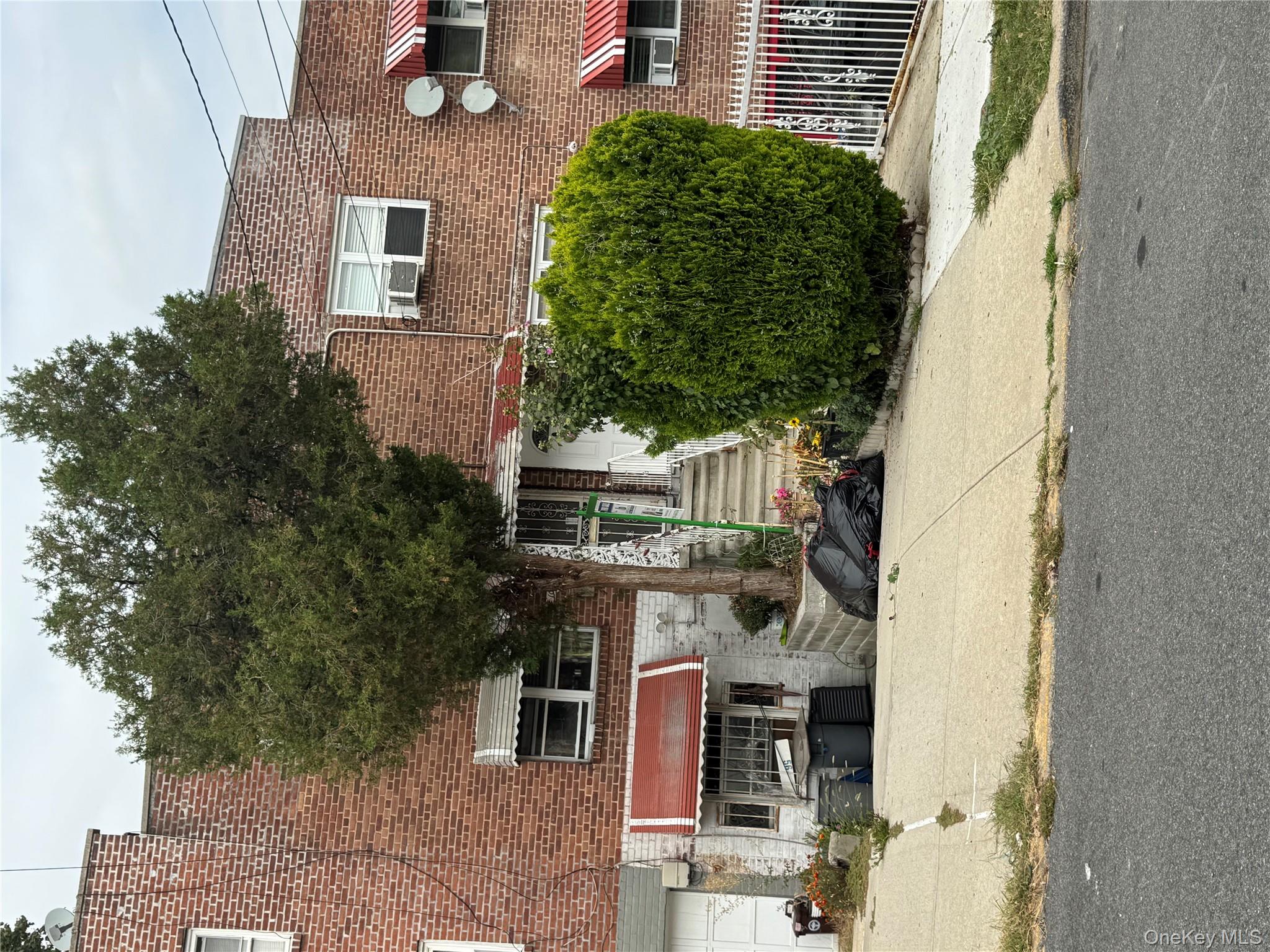 #3 photo, 1017 E 229 Street, Bronx,, Bronx , NY 10466