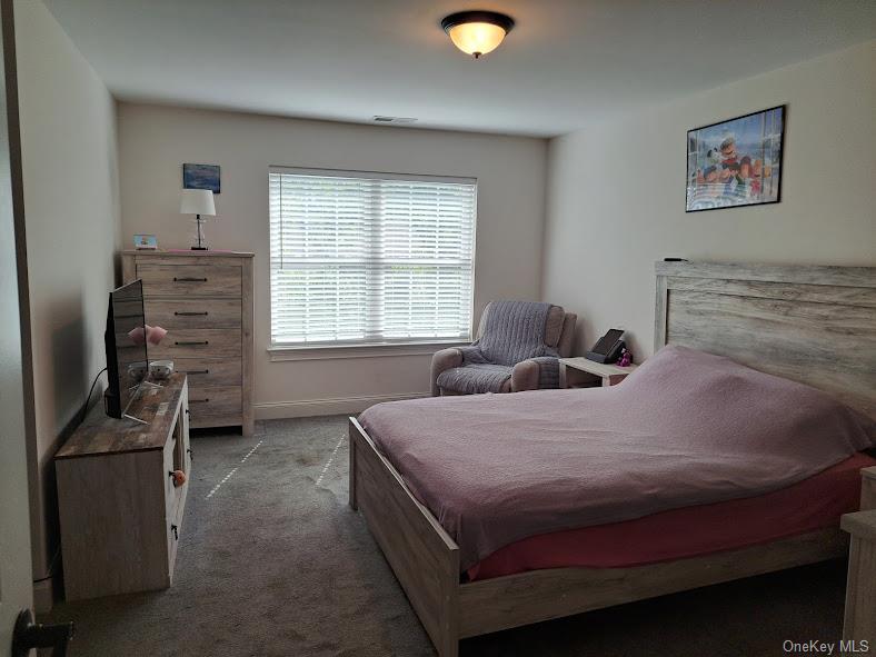 #8 photo, 807 Fairway Court, New Windsor , NY 12553