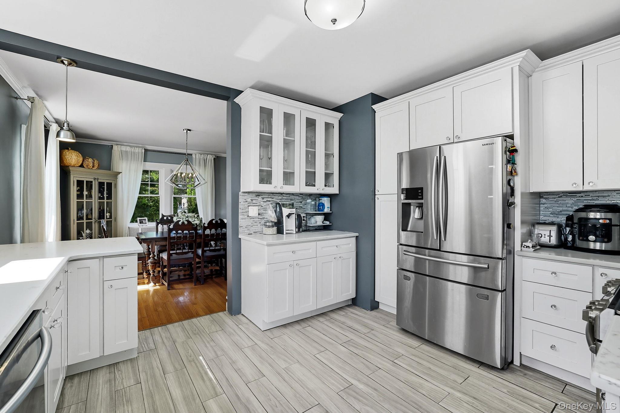 #18 photo, 126 N Broadway, White Plains , NY 10603