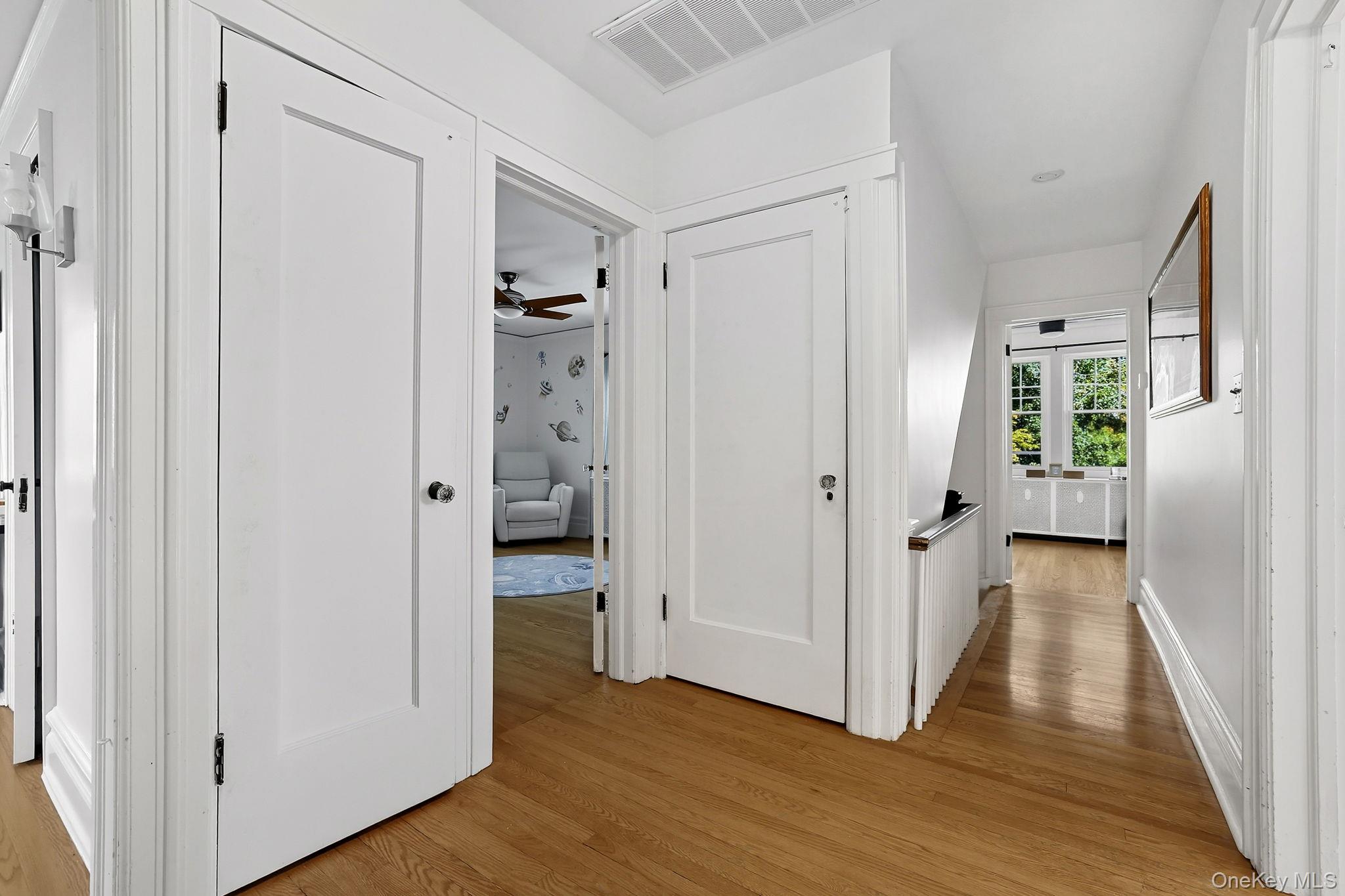 #19 photo, 126 N Broadway, White Plains , NY 10603