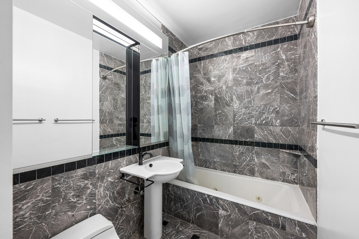 #11 photo, 250 E 54TH Street, Sutton Place , NY 10022