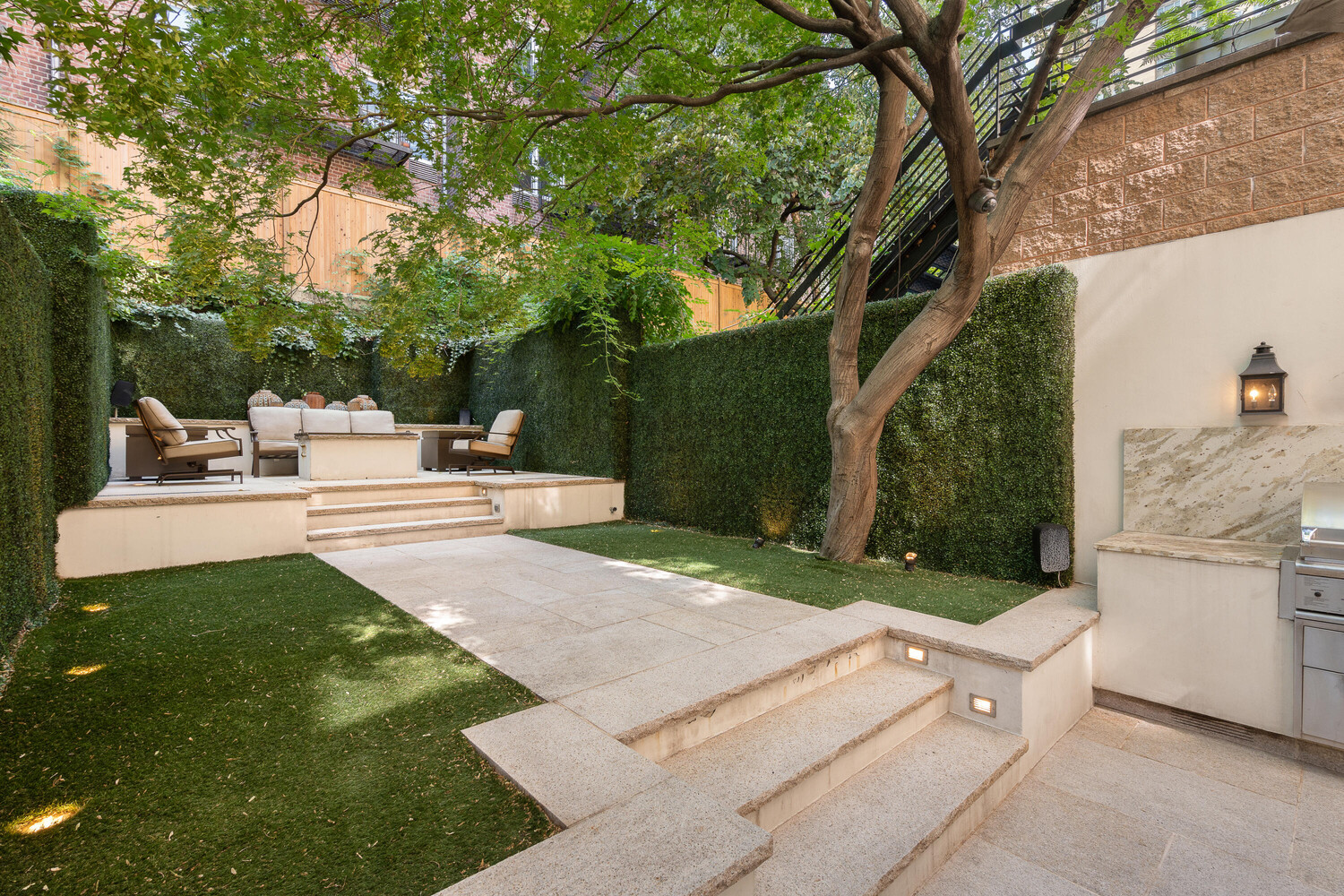 #4 photo, 518 E 89TH Street, マンハッタン Yorkville , NY 10128