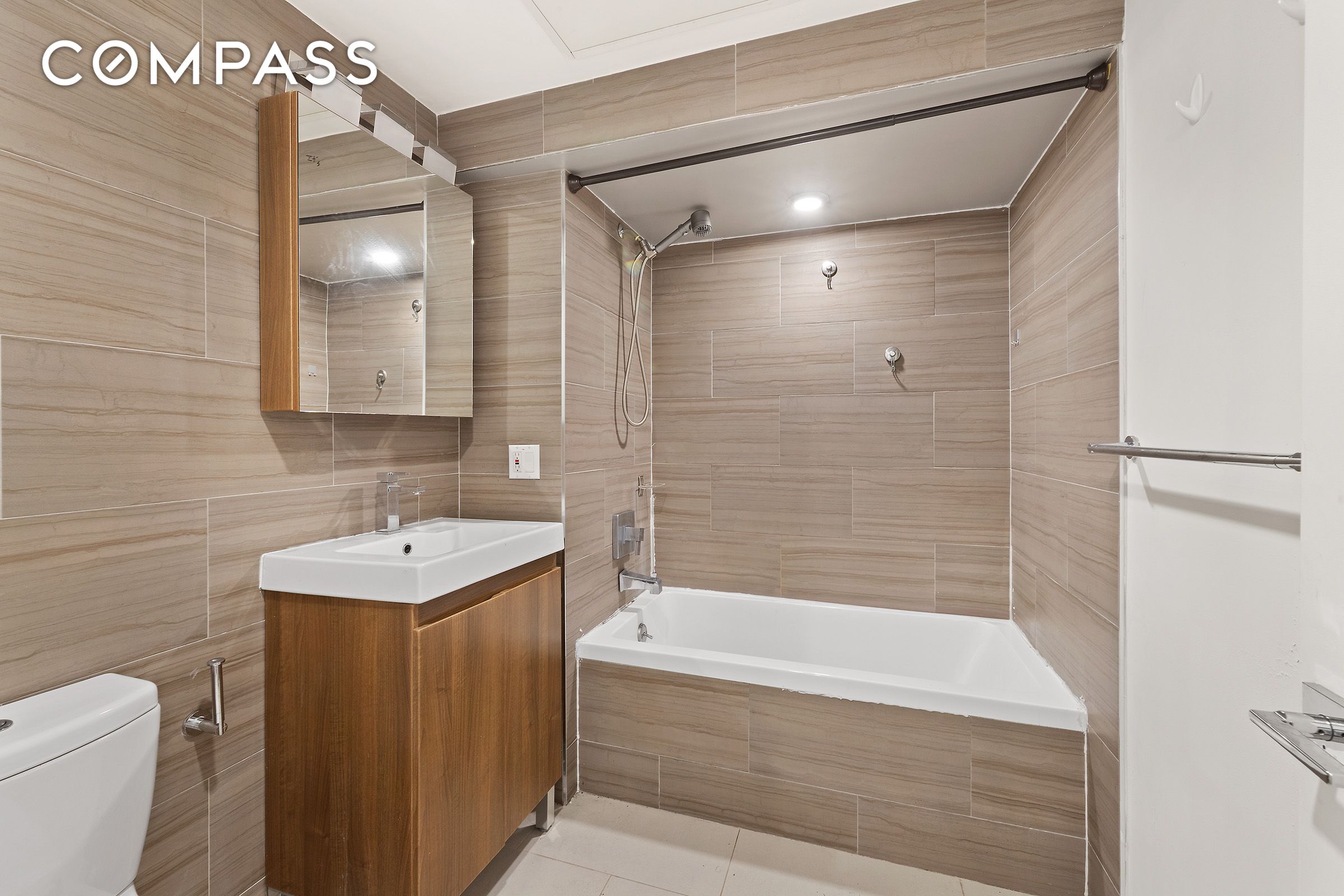 #3 photo, 309 Cooper Street, ブルックリン区 Bushwick , NY 11237