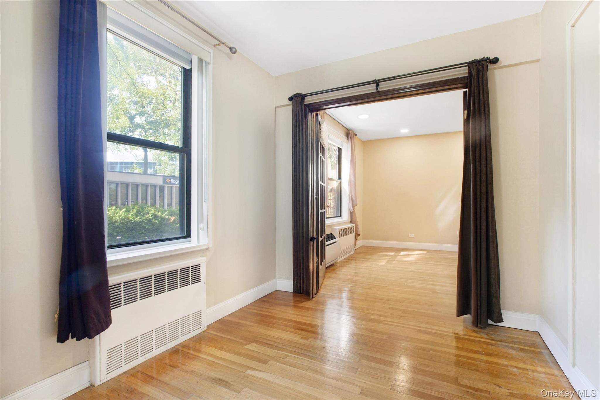 #12 photo, 224-24 Union Turnpike, Oakland Gardens , NY 11364