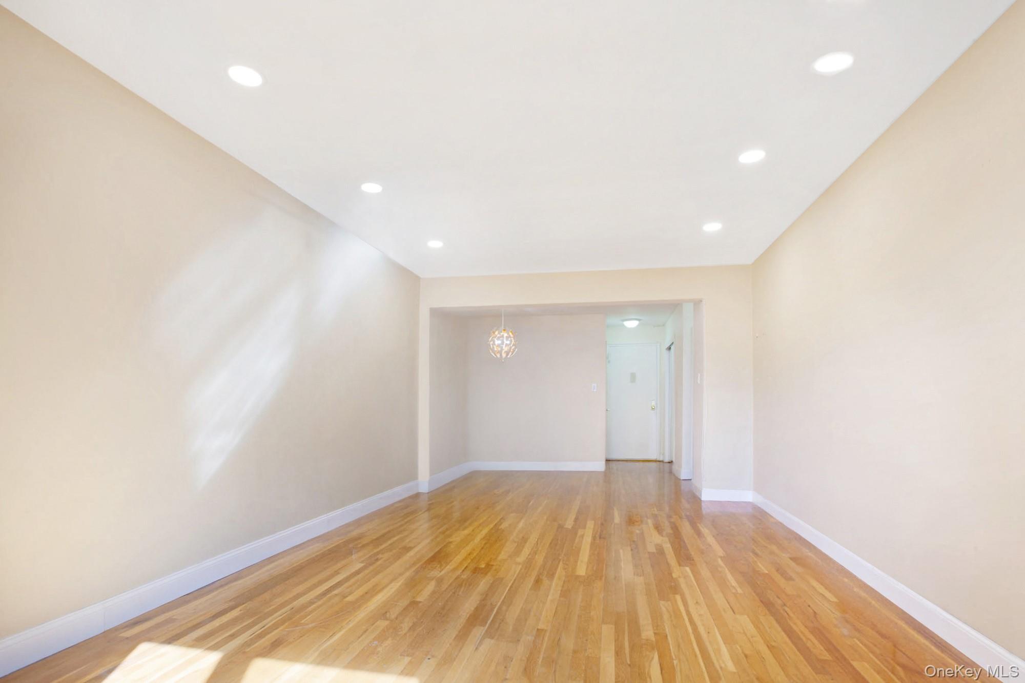 #2 photo, 224-24 Union Turnpike, Oakland Gardens , NY 11364