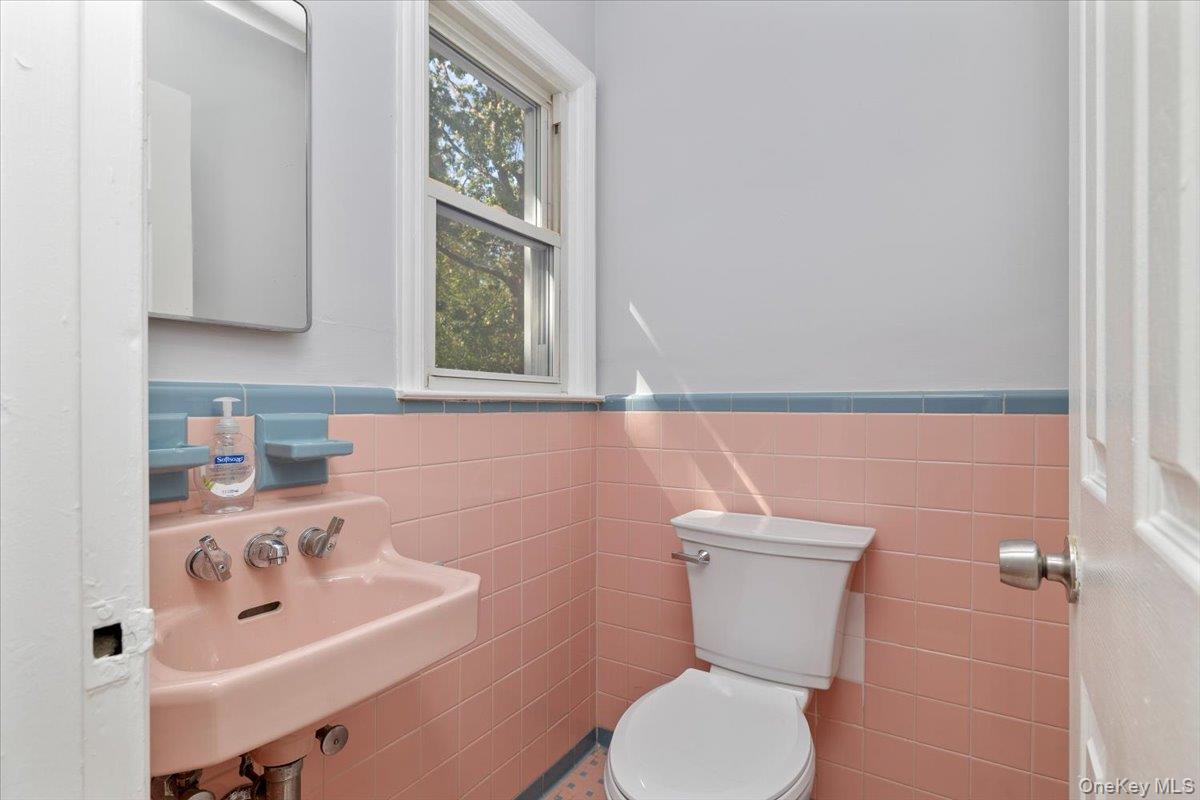 #13 photo, 26804 83rd Avenue, Floral Park , NY 11040