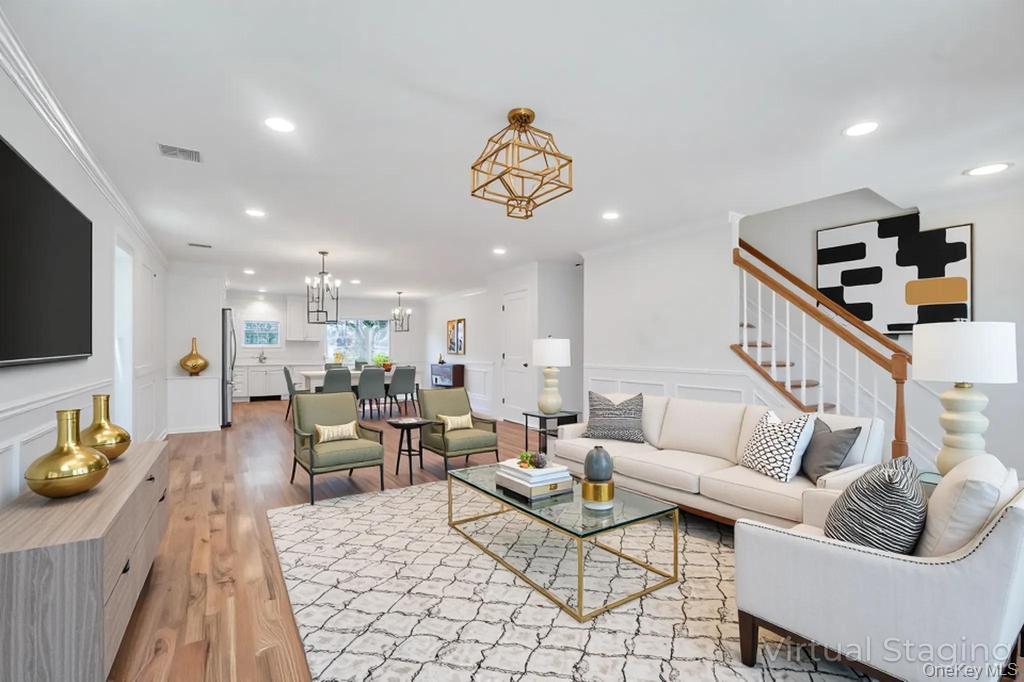 #5 photo, 33 Rosemont Avenue, Farmingville , NY 11738