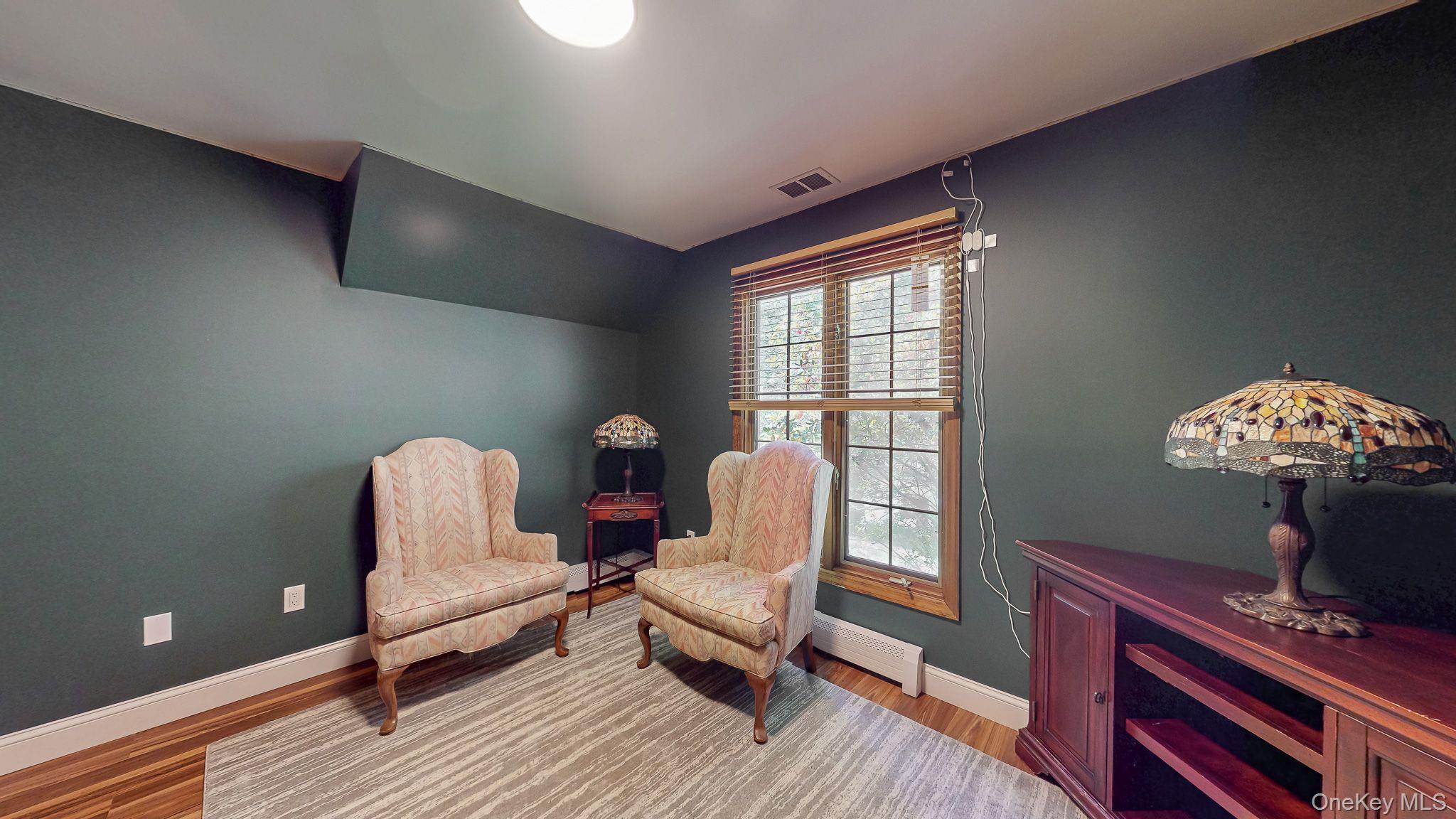 #16 photo, 14 Lincoln Terrace, Middletown , NY 10940