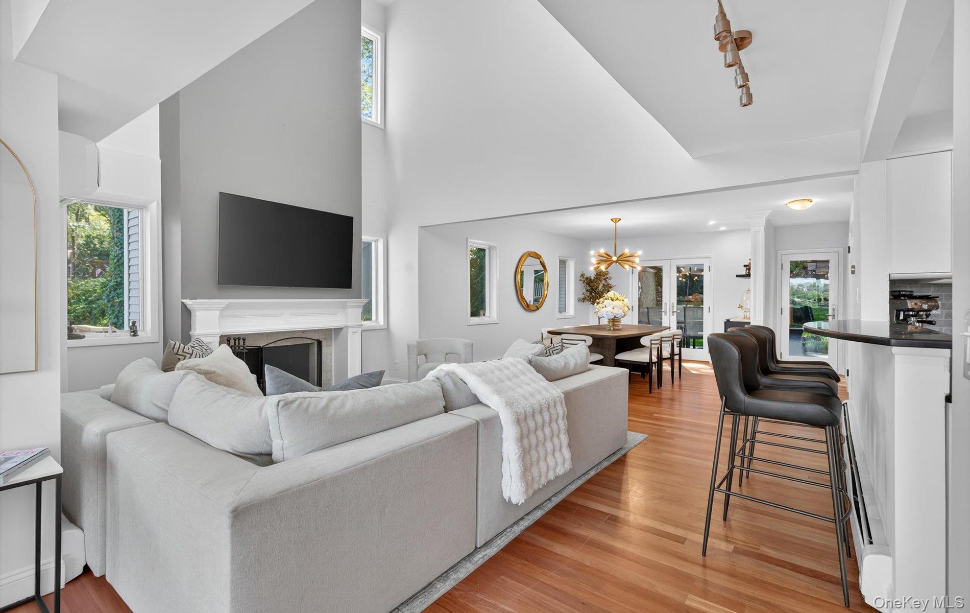 #12 photo, 602 McKinley Terrace, Centerport , NY 11721