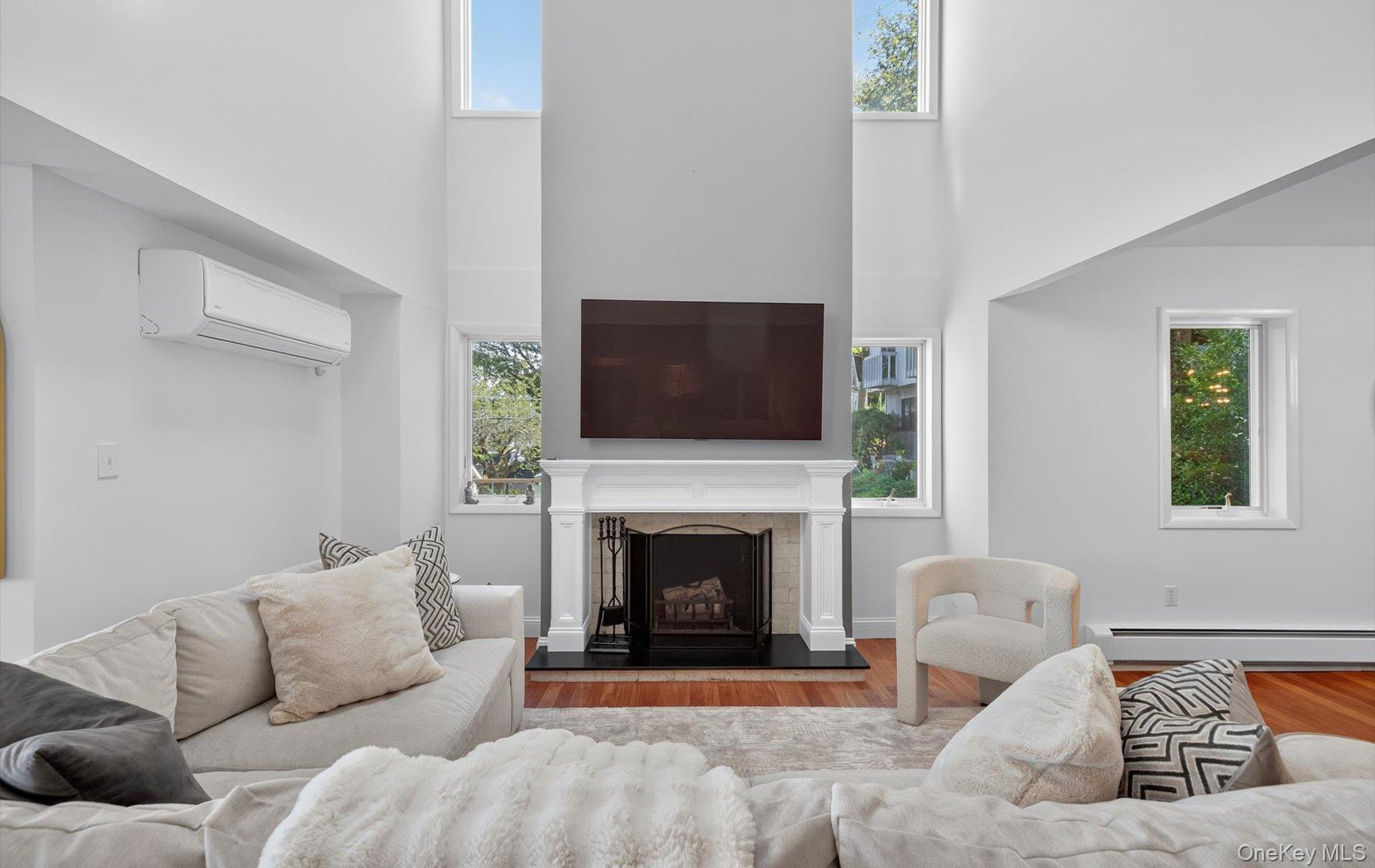 #19 photo, 602 McKinley Terrace, Centerport , NY 11721