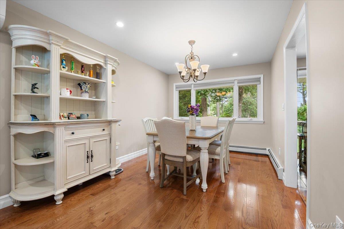 #8 photo, 21 Mellow Lane, Jericho , NY 11753