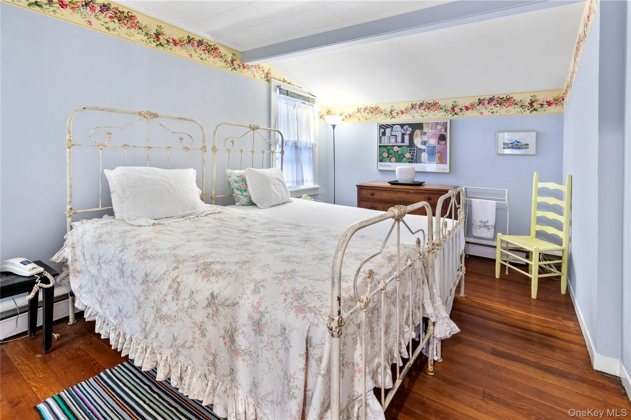 #10 photo, 197 W Prospect Street, サフォーク郡 Southampton , NY 11968