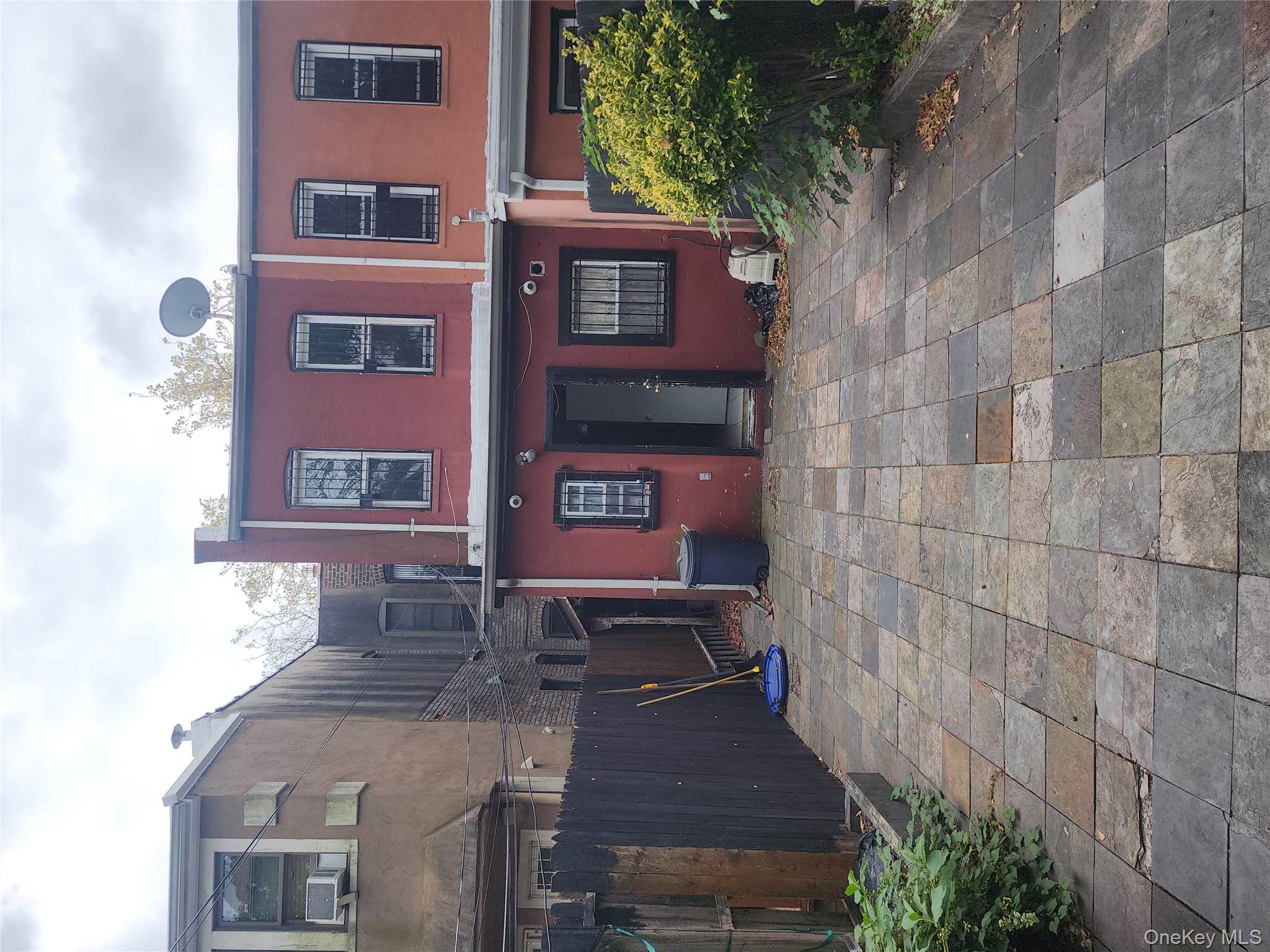 #11 photo, 647 Saint Johns Place, ブルックリン区 Brooklyn , NY 11216