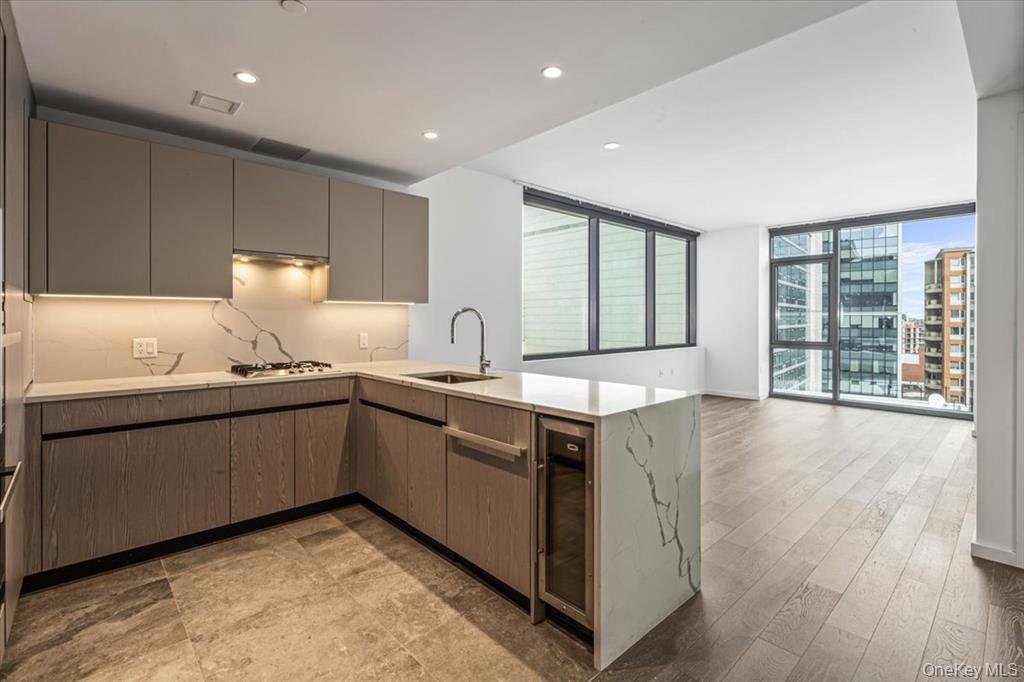 #6 photo, 13336 37 Avenue, クイーンズ区 Flushing , NY 11354