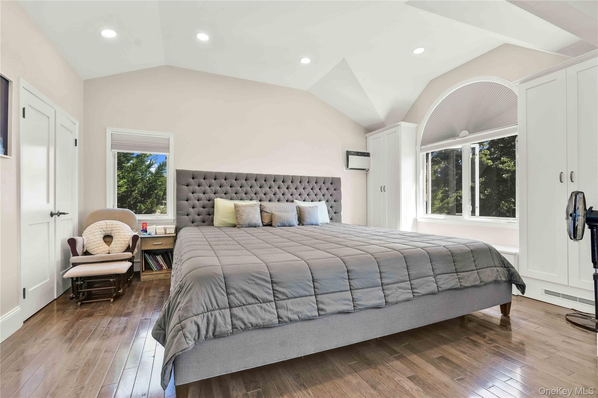 #14 photo, 2 Amherst Lane, Smithtown , NY 11787