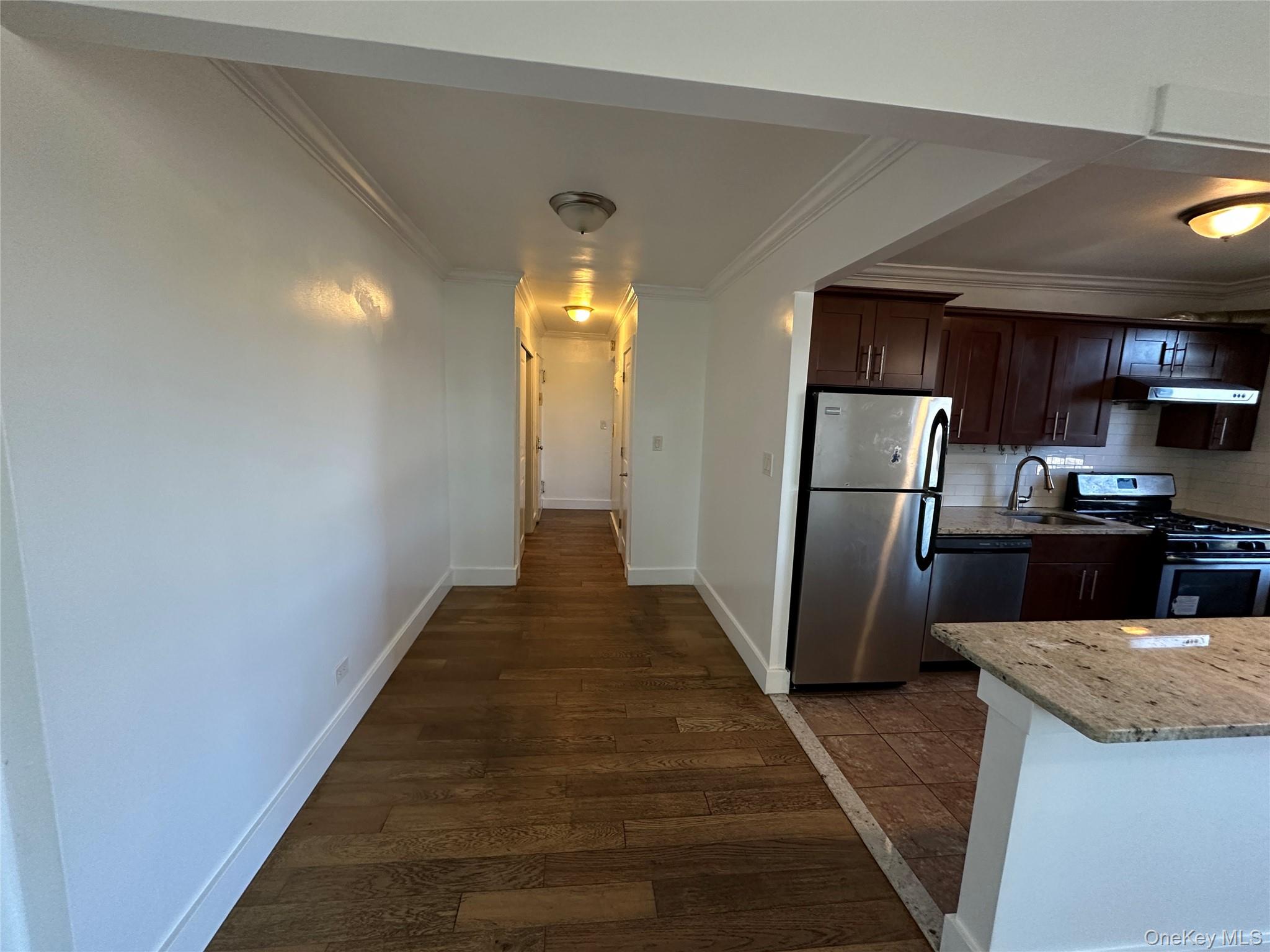 #13 photo, 15040 71st AVE, クイーンズ区 Flushing , NY 11367