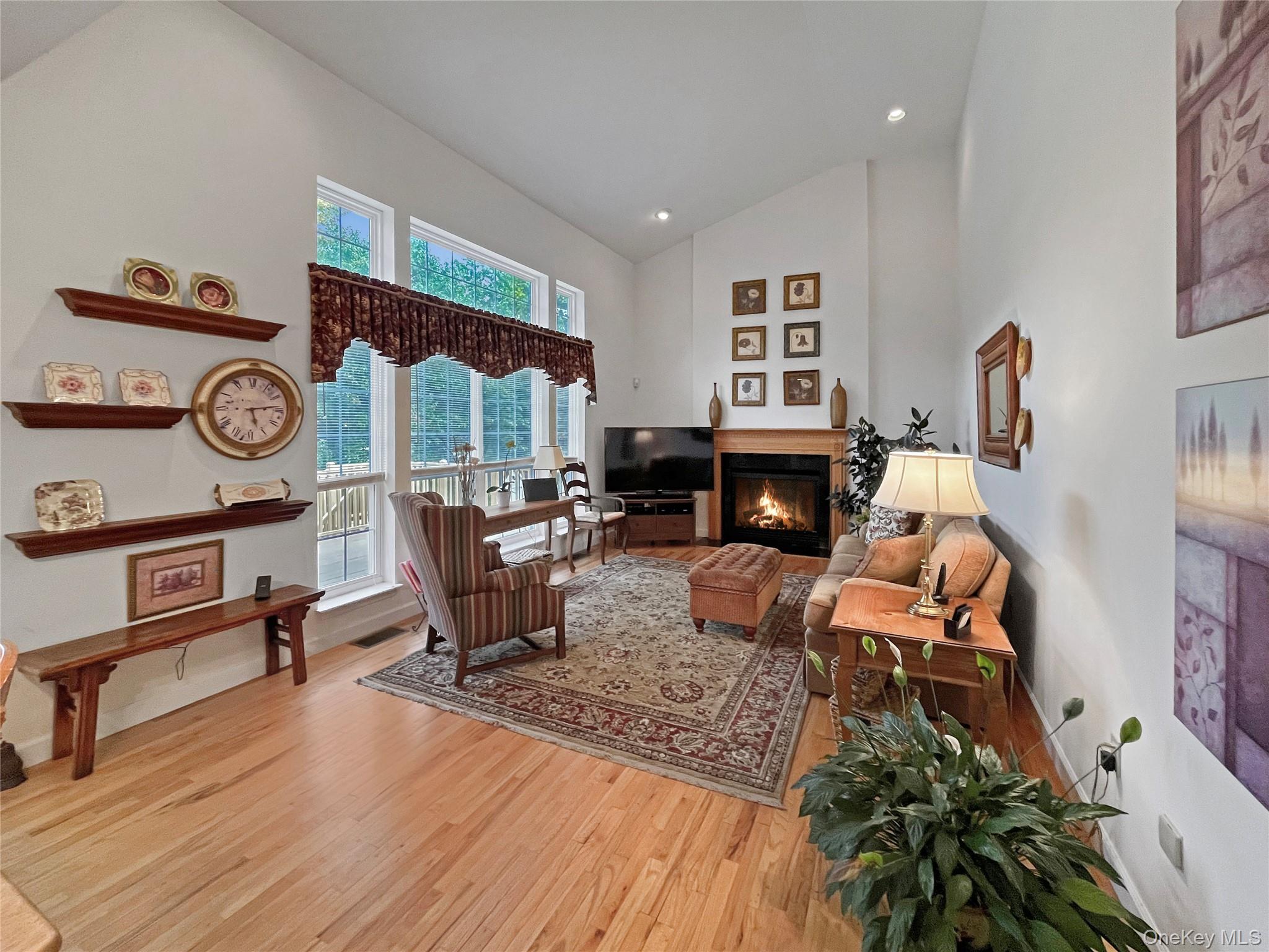 #7 photo, 16 Alder Way, Wappingers Falls , NY 12590