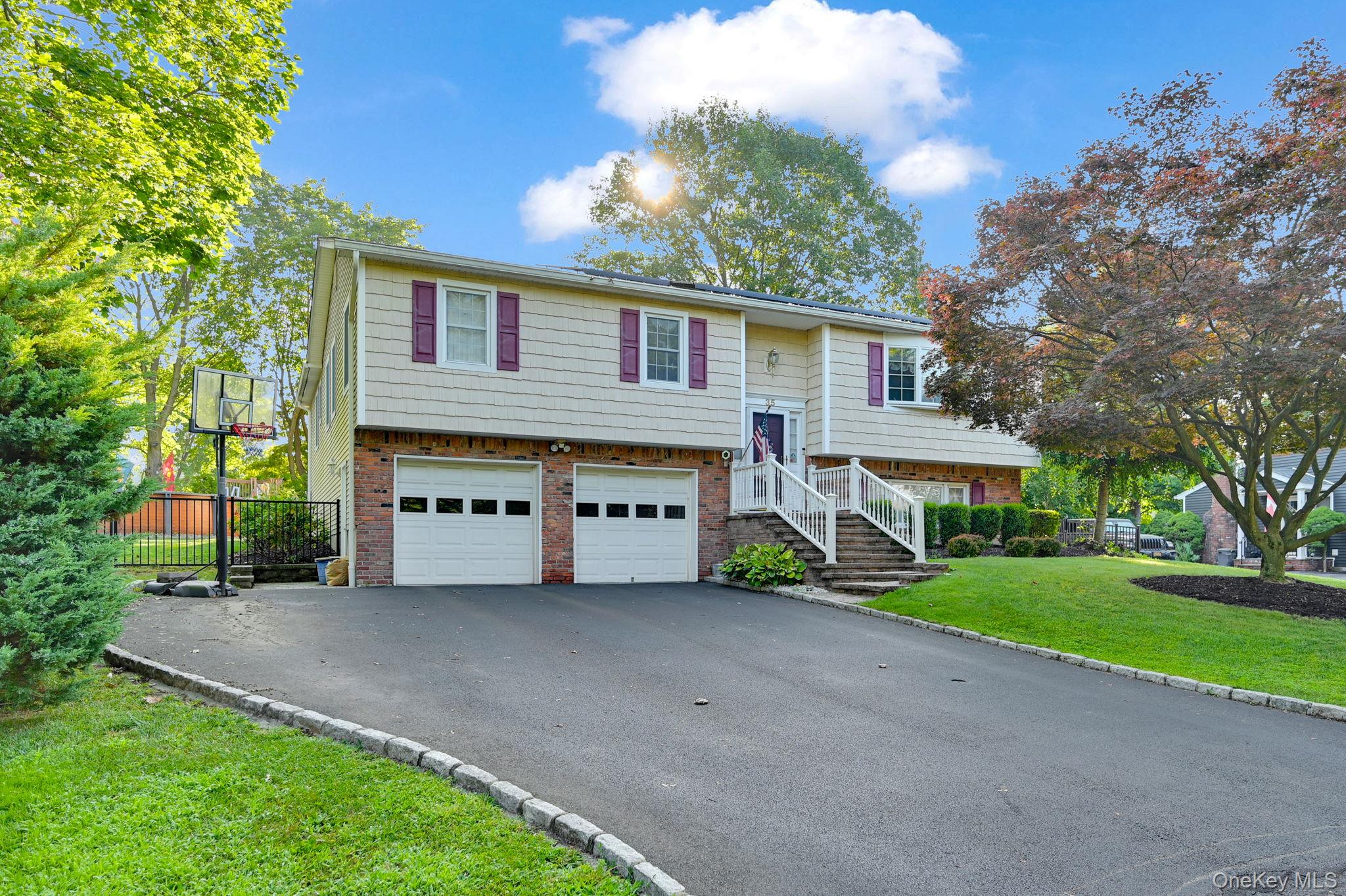 #1 photo, 35 Chimney Ridge Drive, 紐約州 Nanuet , NY 10954