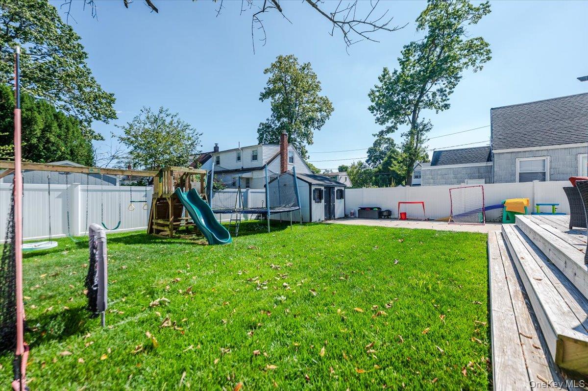 #19 photo, 1139 Webber Avenue, ナッソー郡 South Hempstead , NY 11550