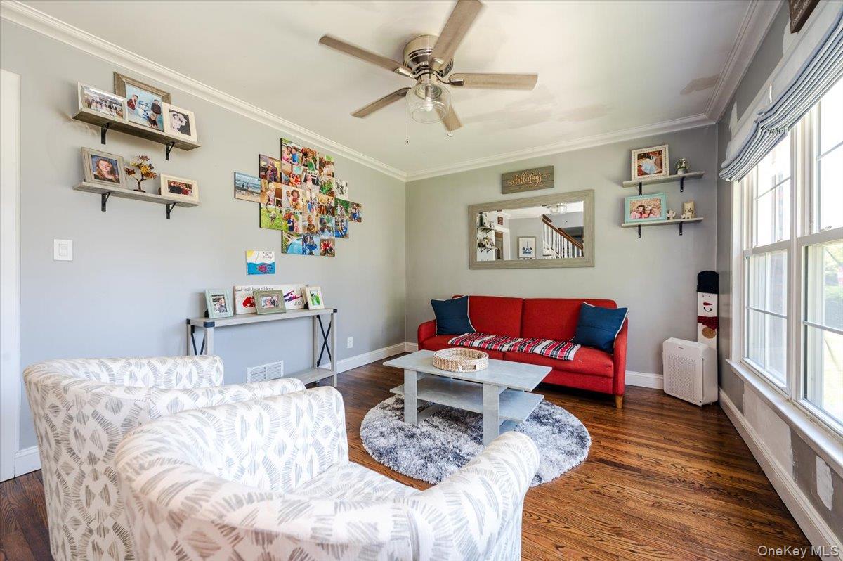 #2 photo, 1139 Webber Avenue, ナッソー郡 South Hempstead , NY 11550