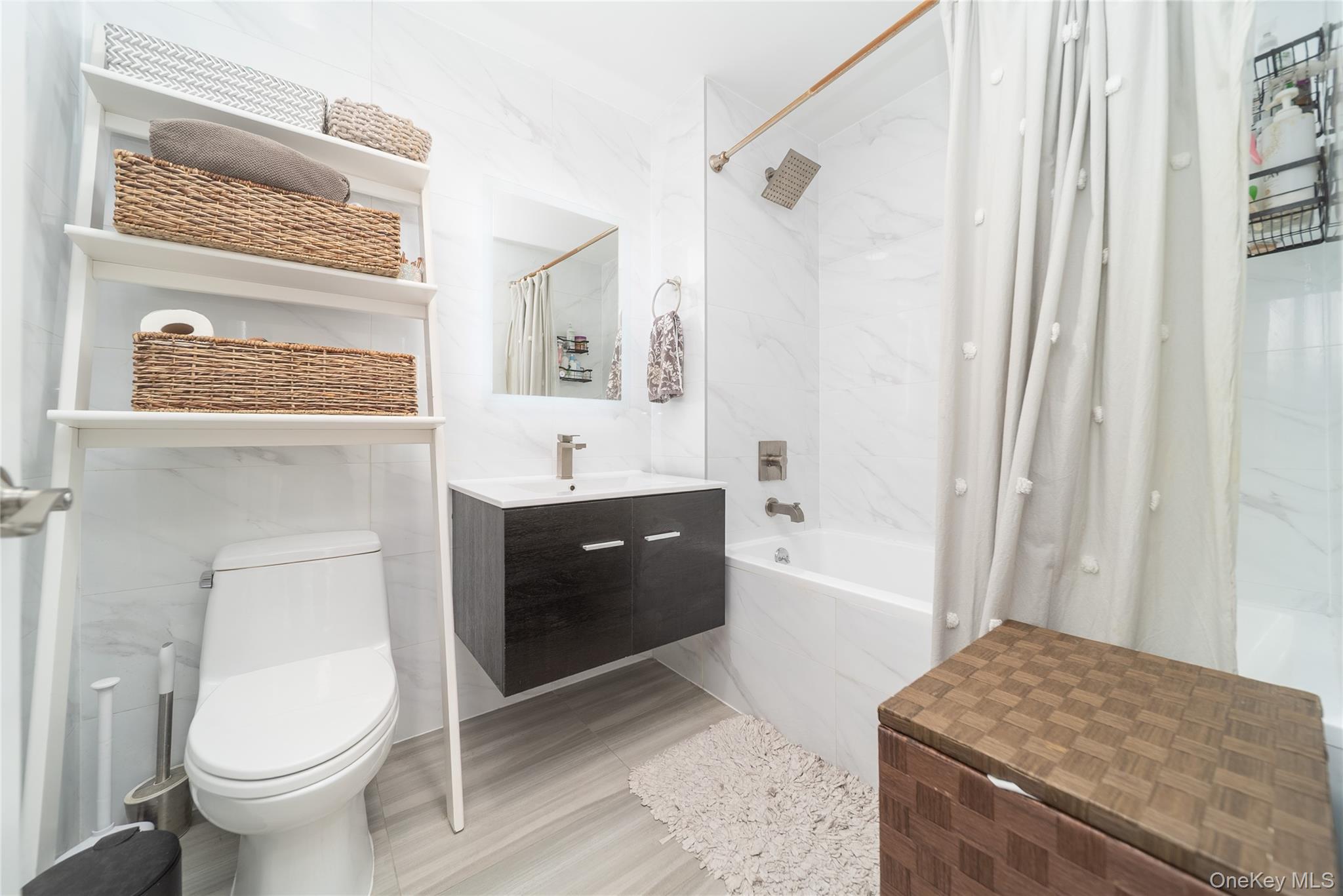 #9 photo, 62-98 Woodhaven Boulevard, Rego Park , NY 11379