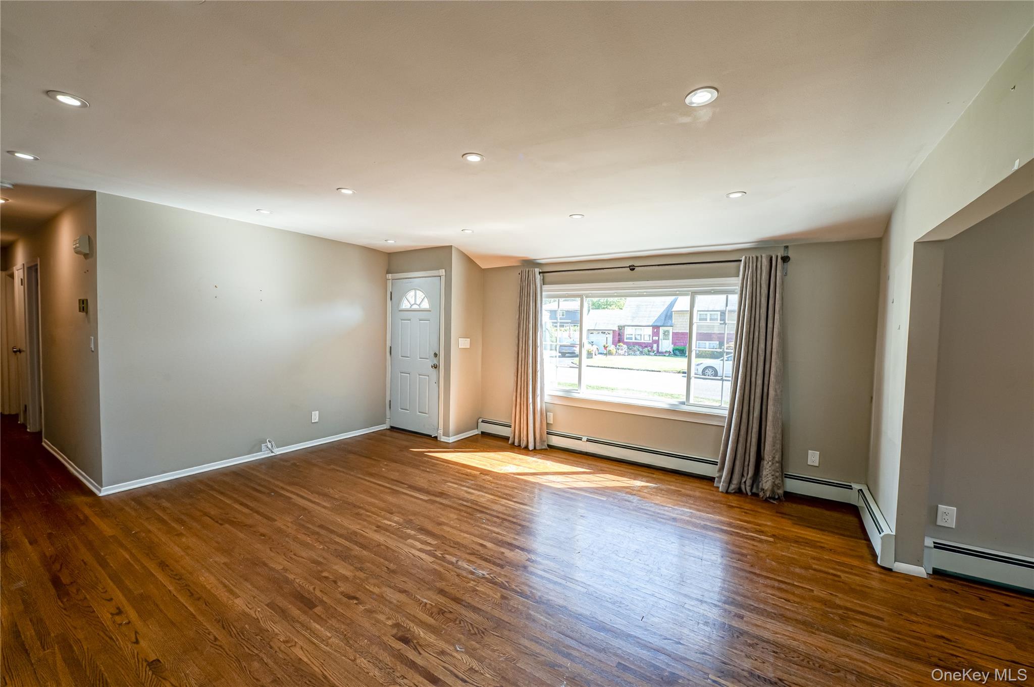 #3 photo, 16 Adams Place, West Islip , NY 11795