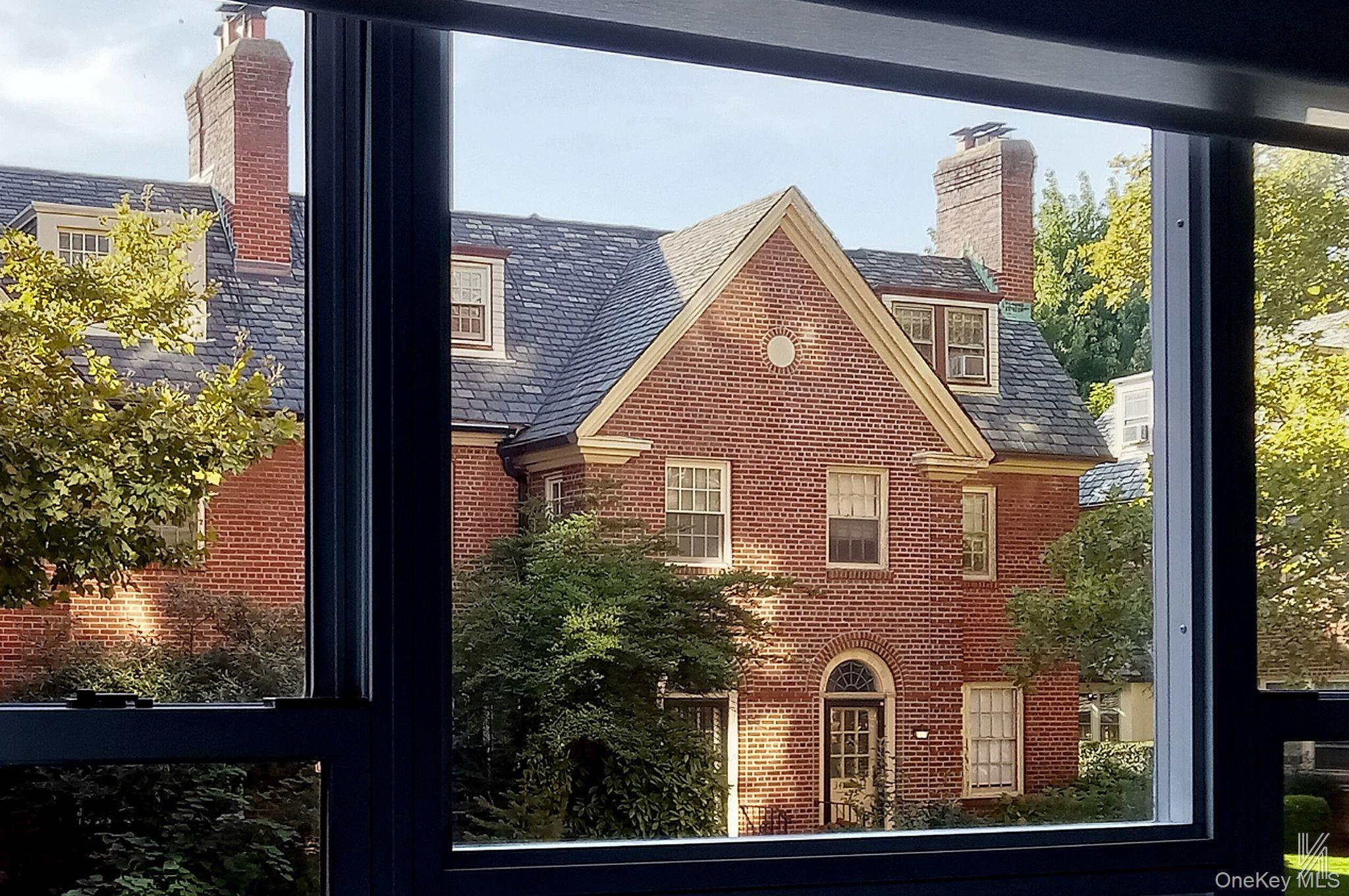 #15 photo, 34-41 85th Street, クイーンズ区 Jackson Heights , NY 11372