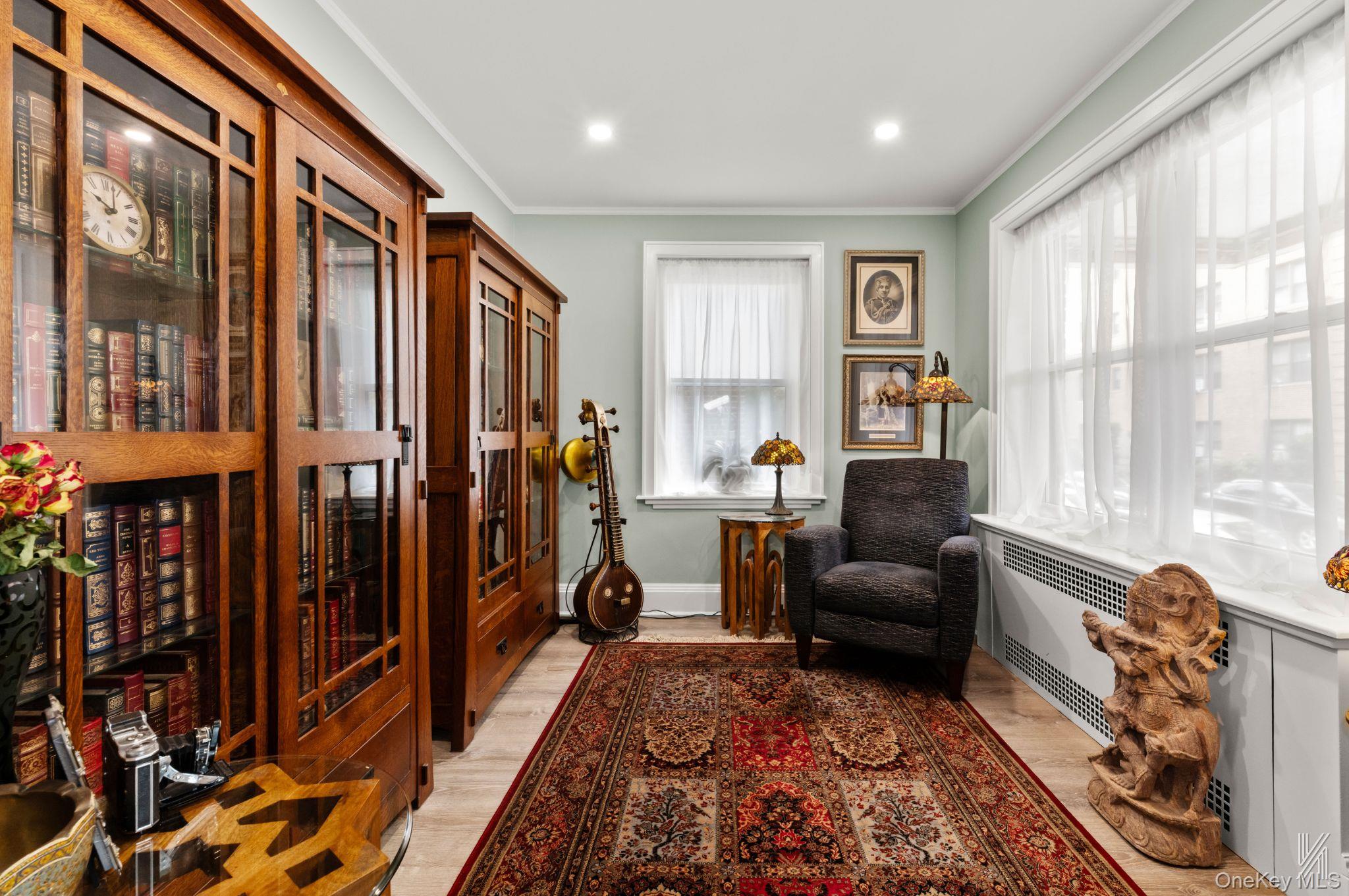 #7 photo, 34-41 85th Street, クイーンズ区 Jackson Heights , NY 11372