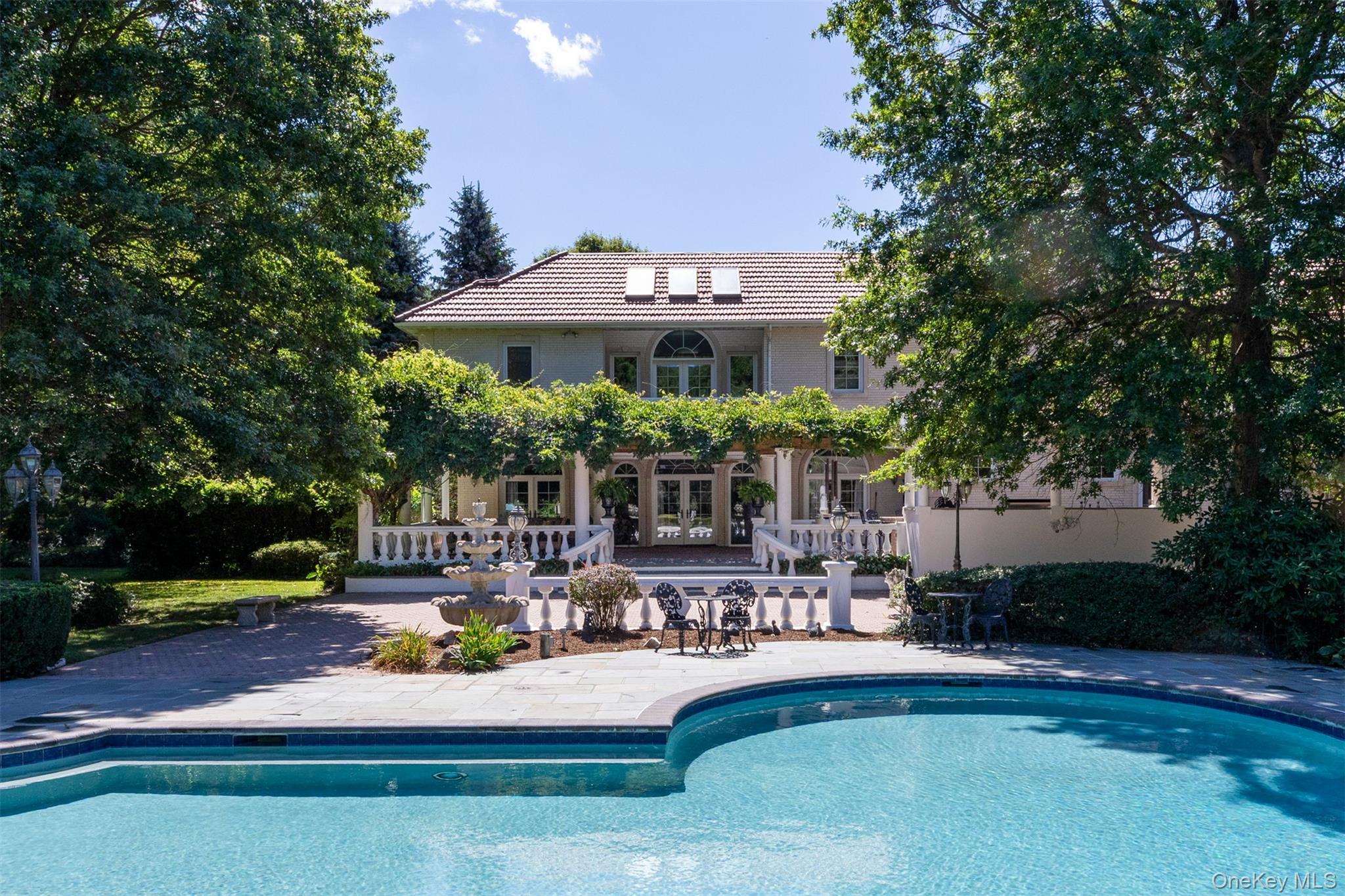 #11 photo, 23 Old Westbury Rd, Old Westbury , NY 11568